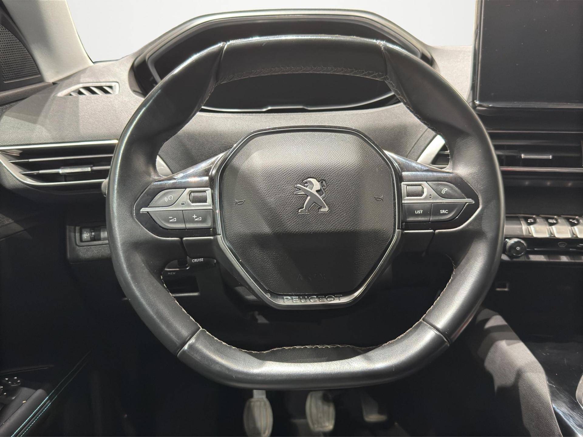 Auto Venduta - PEUGEOT 5008 5008 1.2 puretech t Allure Pack s&s 130cv usata in pronta consegna - Brandini