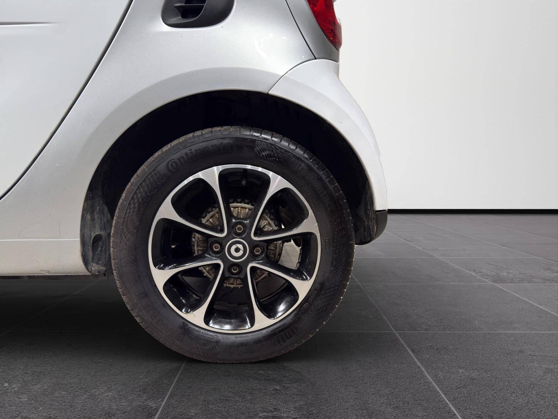 SMART Fortwo Fortwo 1.0 Passion 71cv twinamic usata in pronta consegna - Brandini