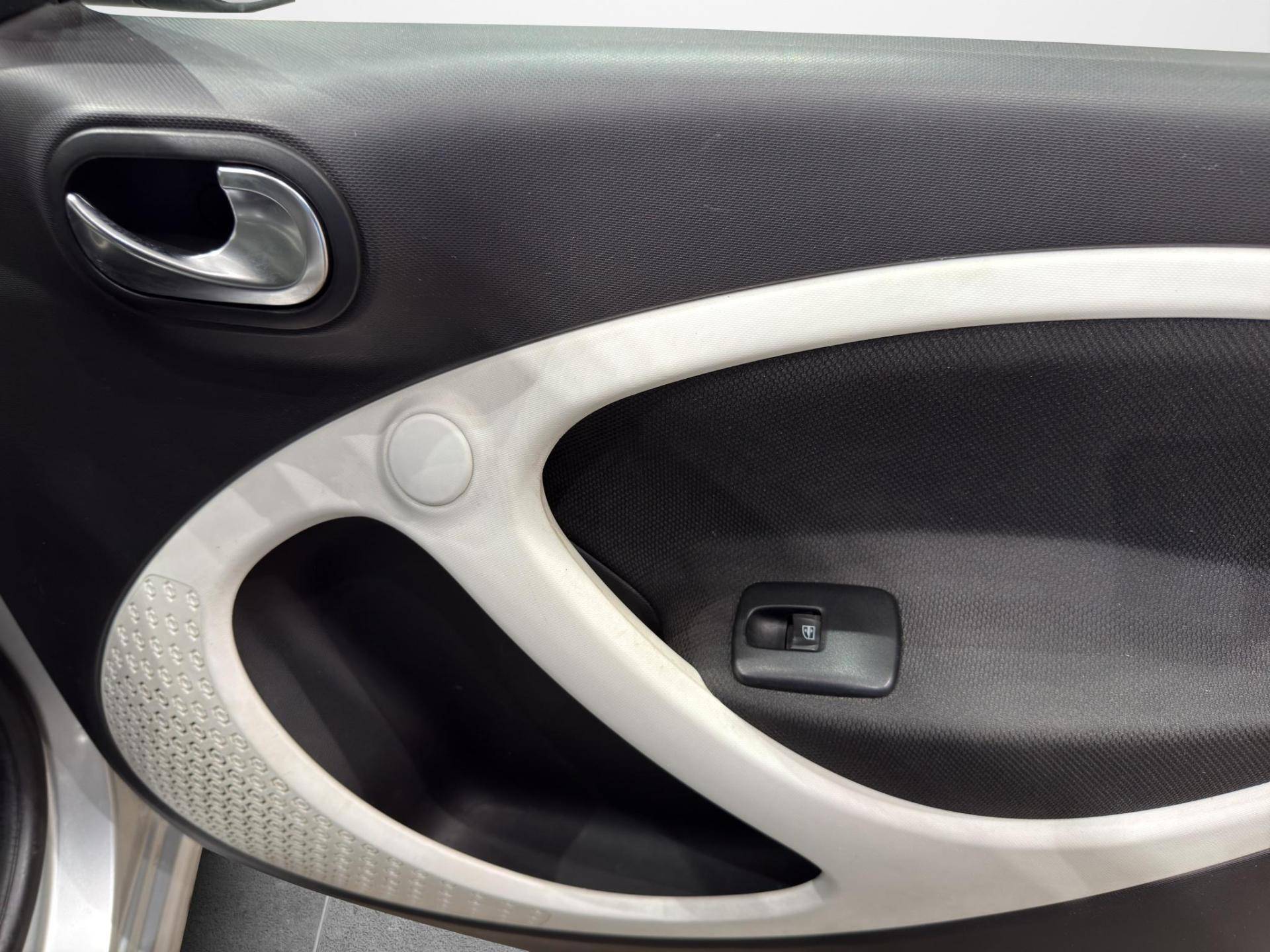 Auto Venduta - SMART Forfour Forfour 1.0 Passion 71cv twinamic usata in pronta consegna - Brandini