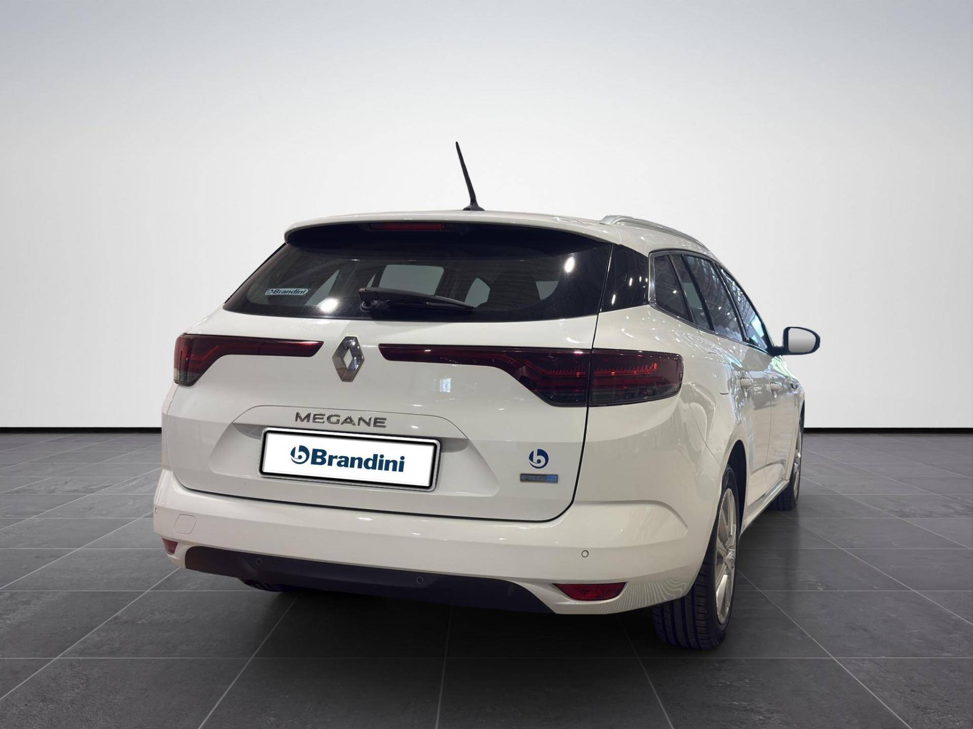 Auto Venduta - RENAULT Megane Megane Sporter 1.6 plug-in hybrid Business E-Tech 160cv auto usata in pronta consegna - Brandini