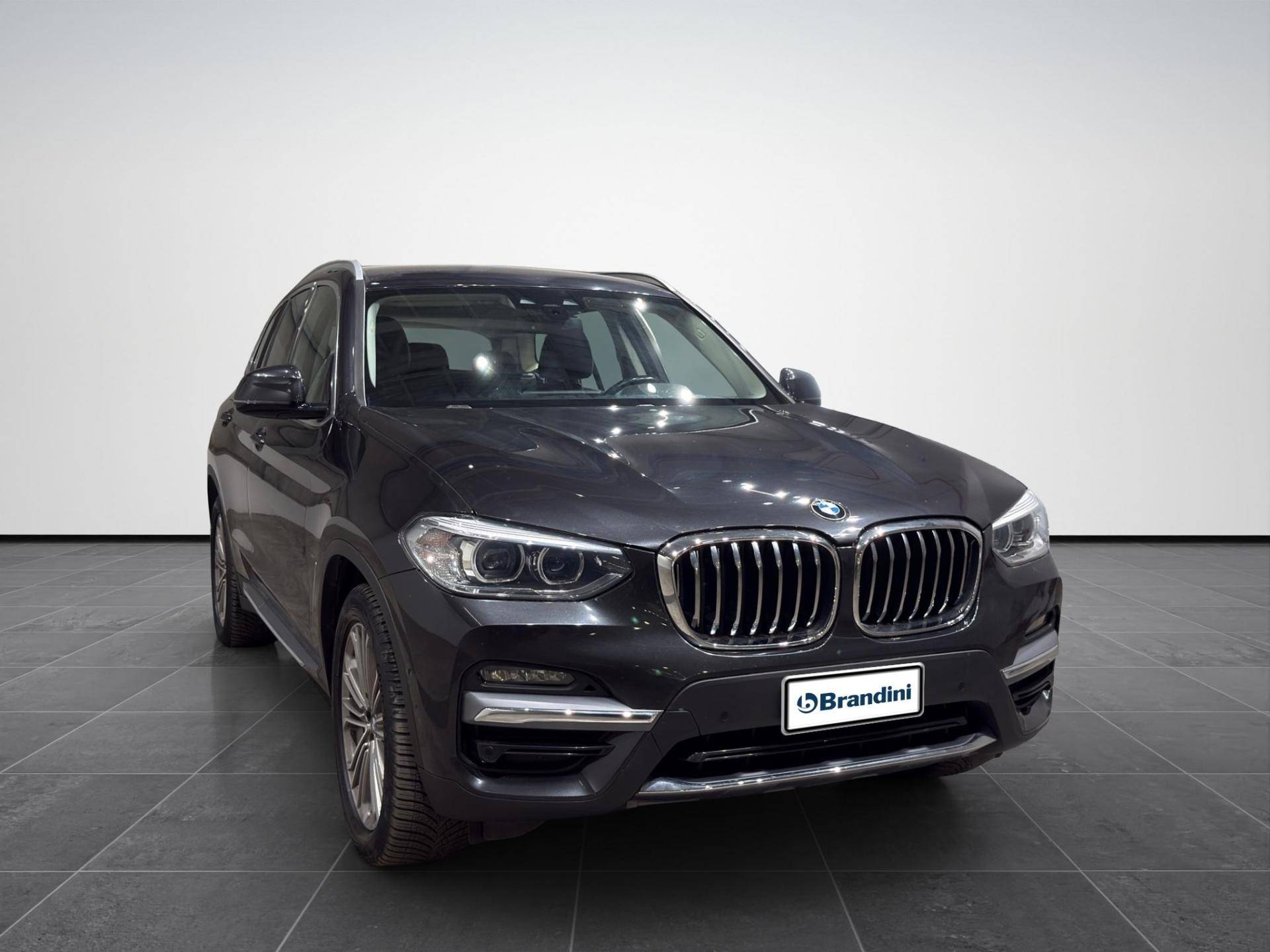 BMW X3 X3 xdrive30d mhev 48V Luxury 249cv auto usata in pronta consegna - Brandini