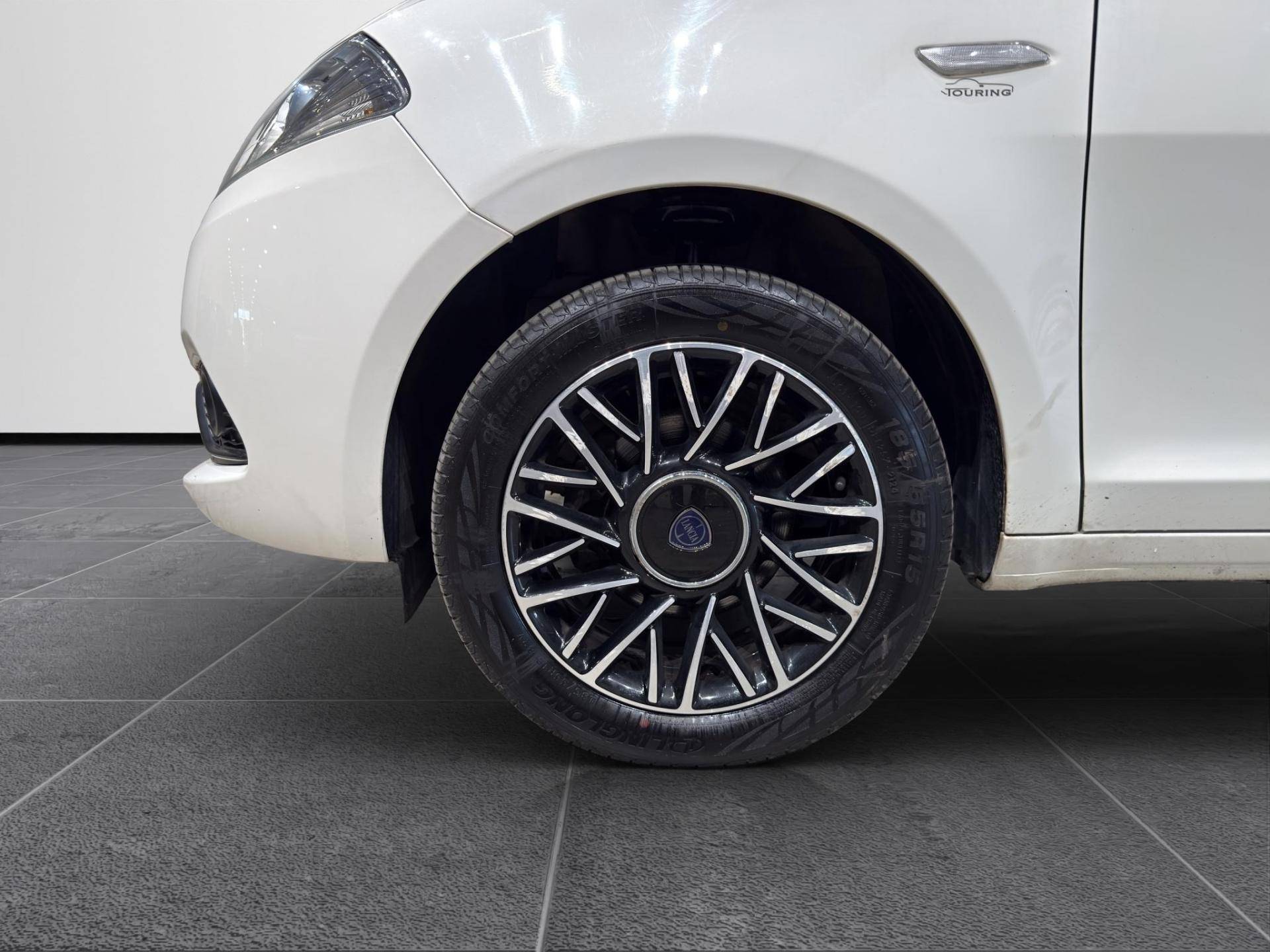 Auto Venduta - LANCIA Ypsilon Ypsilon 1.2 Gold s&s 69cv my19 usata in pronta consegna - Brandini