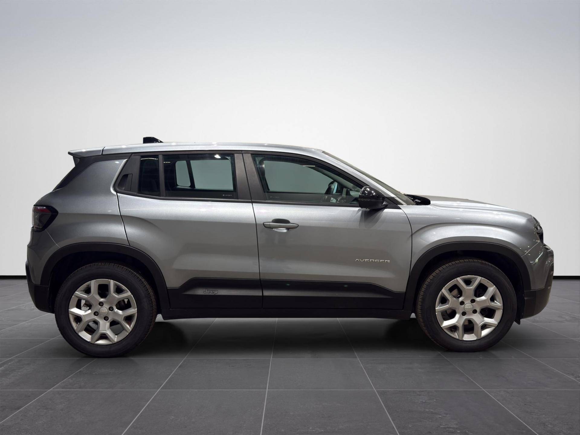 Auto Venduta - JEEP Avenger Avenger 1.2 turbo Altitude fwd 100cv usata in pronta consegna - Brandini