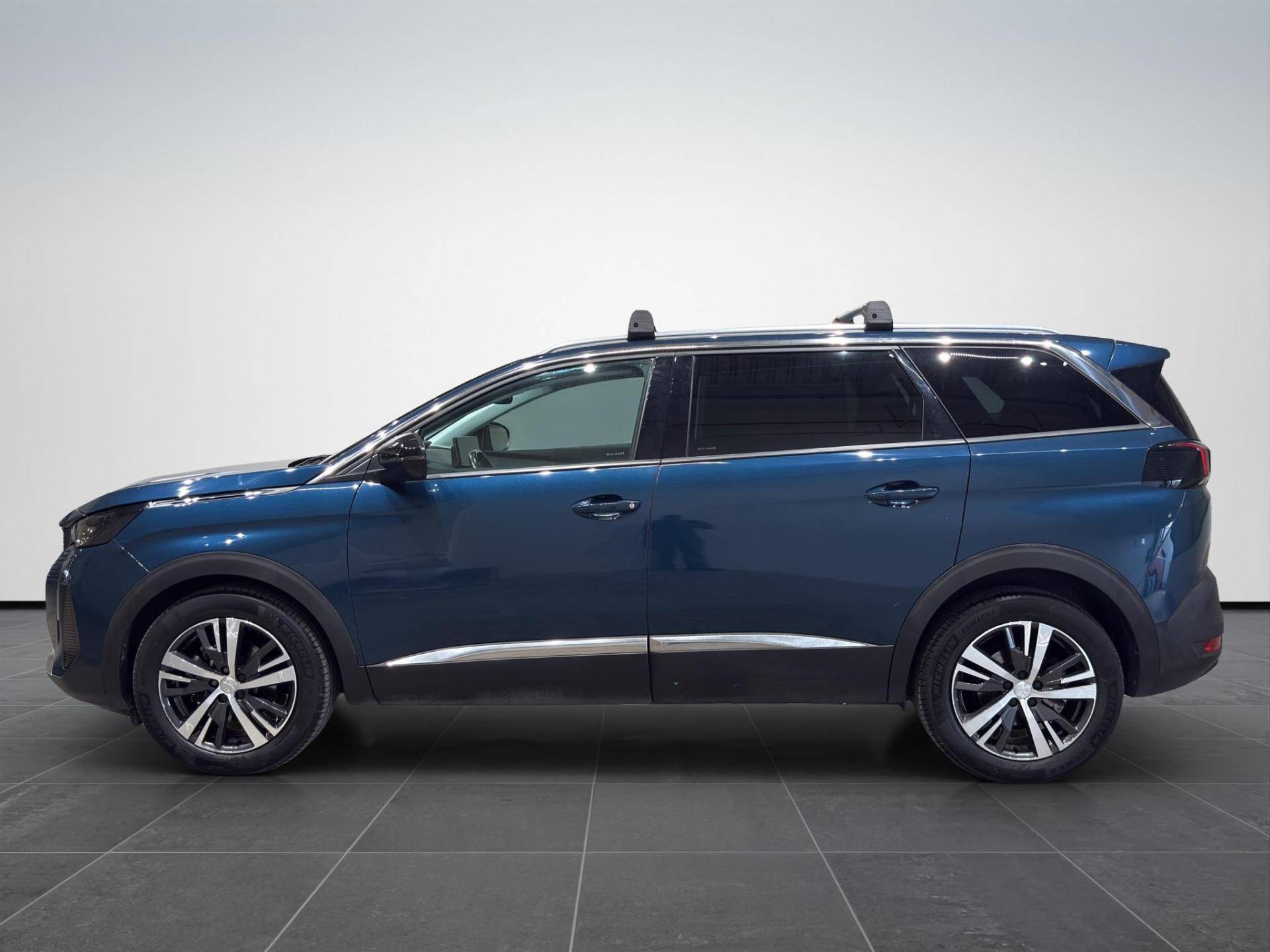 Auto Venduta - PEUGEOT 5008 5008 1.2 puretech t Allure Pack s&s 130cv usata in pronta consegna - Brandini