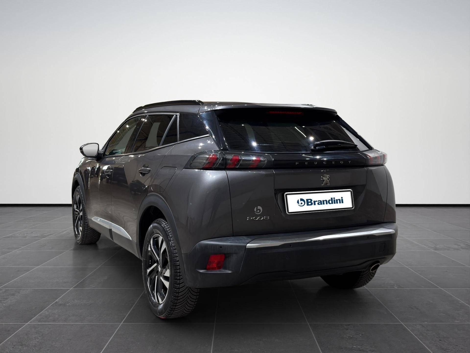 PEUGEOT 2008 2008 1.5 bluehdi Allure Pack s&s 110cv usata in pronta consegna - Brandini