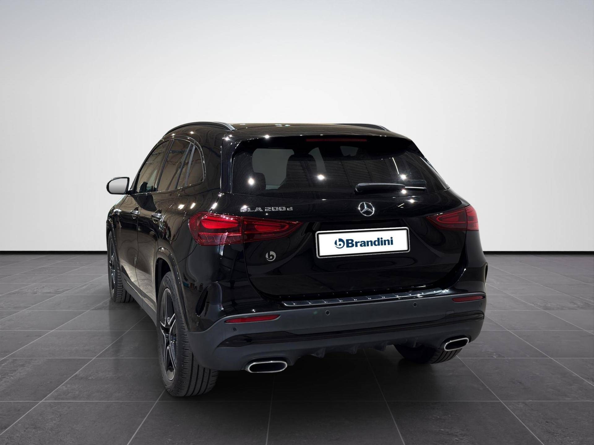 MERCEDES GLA GLA 200 d Business Extra auto usata in pronta consegna - Brandini