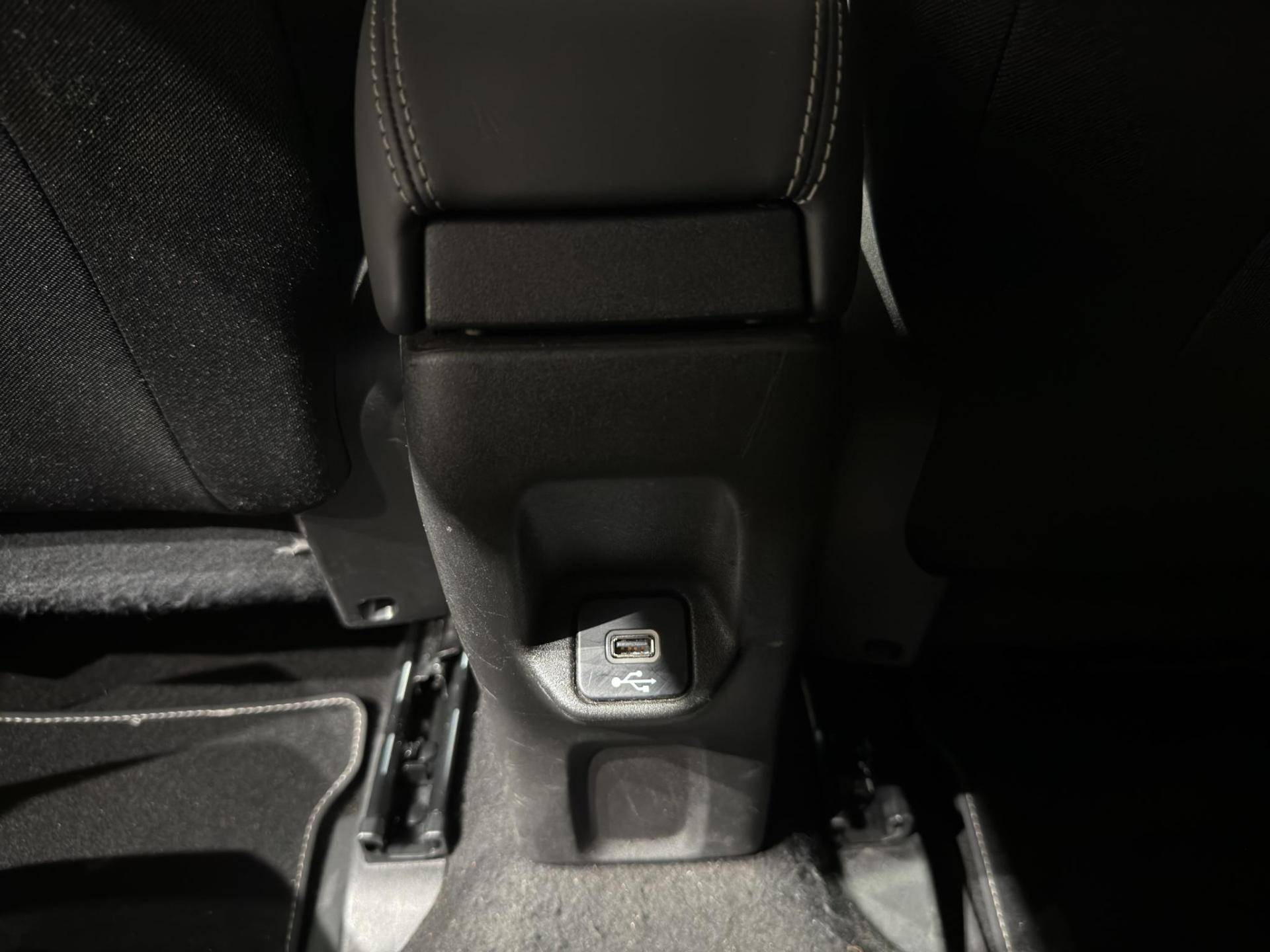 Auto Venduta - JEEP Renegade Renegade 1.5 turbo t4 mhev Limited 2wd 130cv dct usata in pronta consegna - Brandini