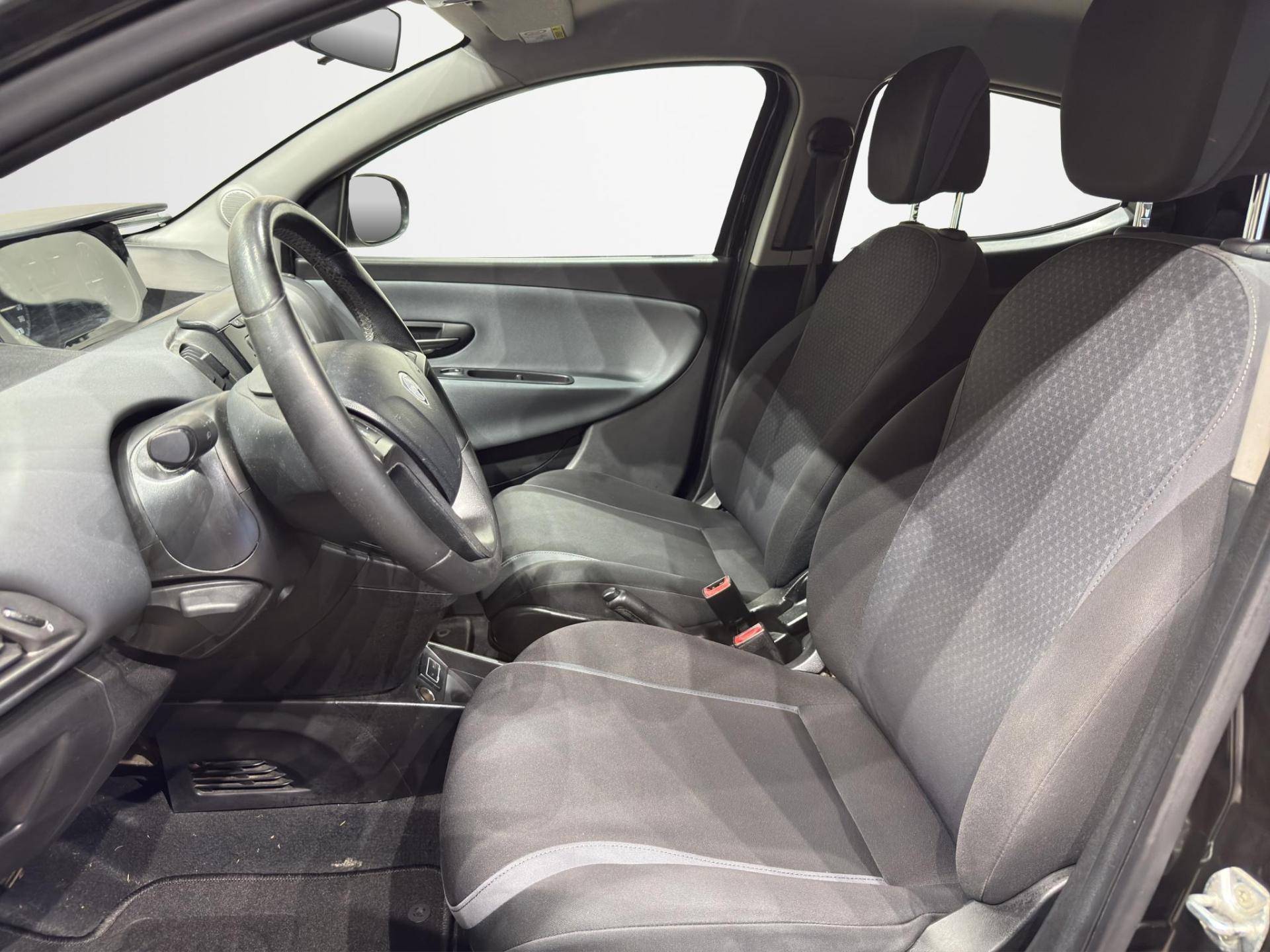 LANCIA Ypsilon Ypsilon 1.2 Silver ecochic Gpl 69cv usata in pronta consegna - Brandini