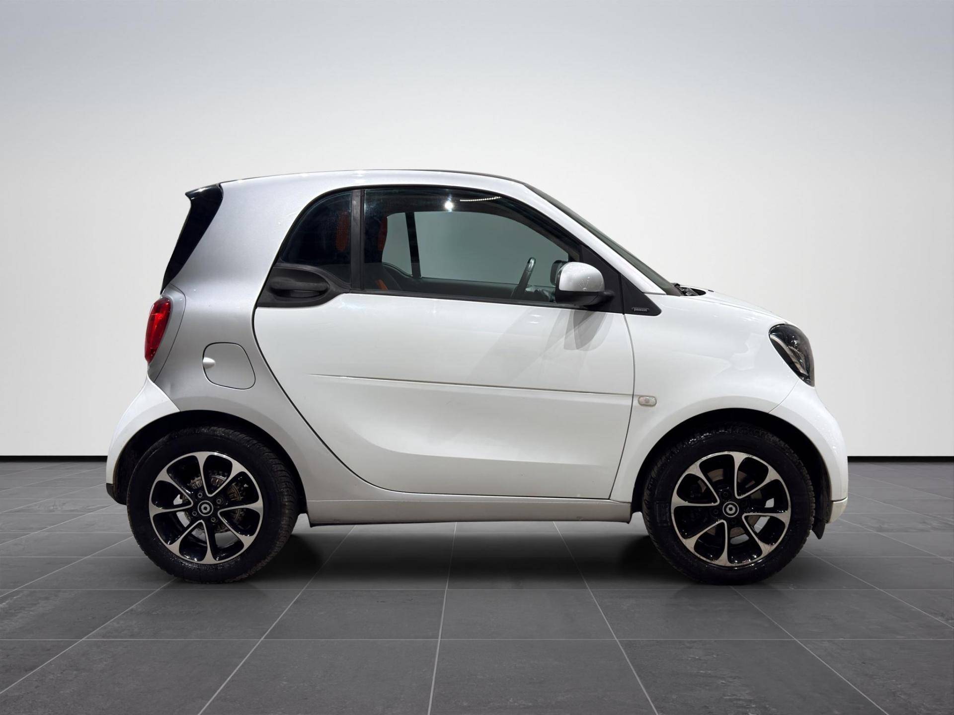 Auto Venduta - SMART Fortwo Fortwo 1.0 Passion 71cv twinamic usata in pronta consegna - Brandini
