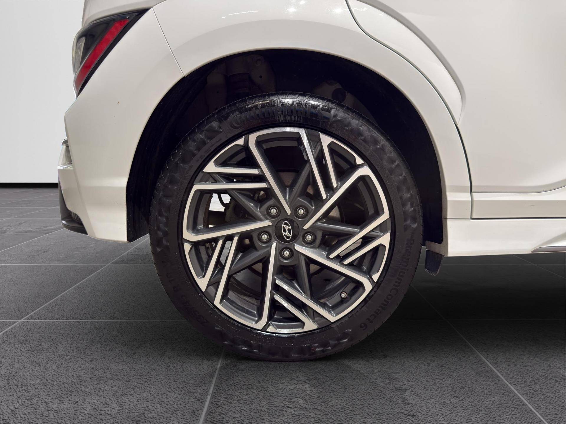 HYUNDAI Kona Kona 1.0 t-gdi 48V NLine 2wd 120cv imt usata in pronta consegna - Brandini