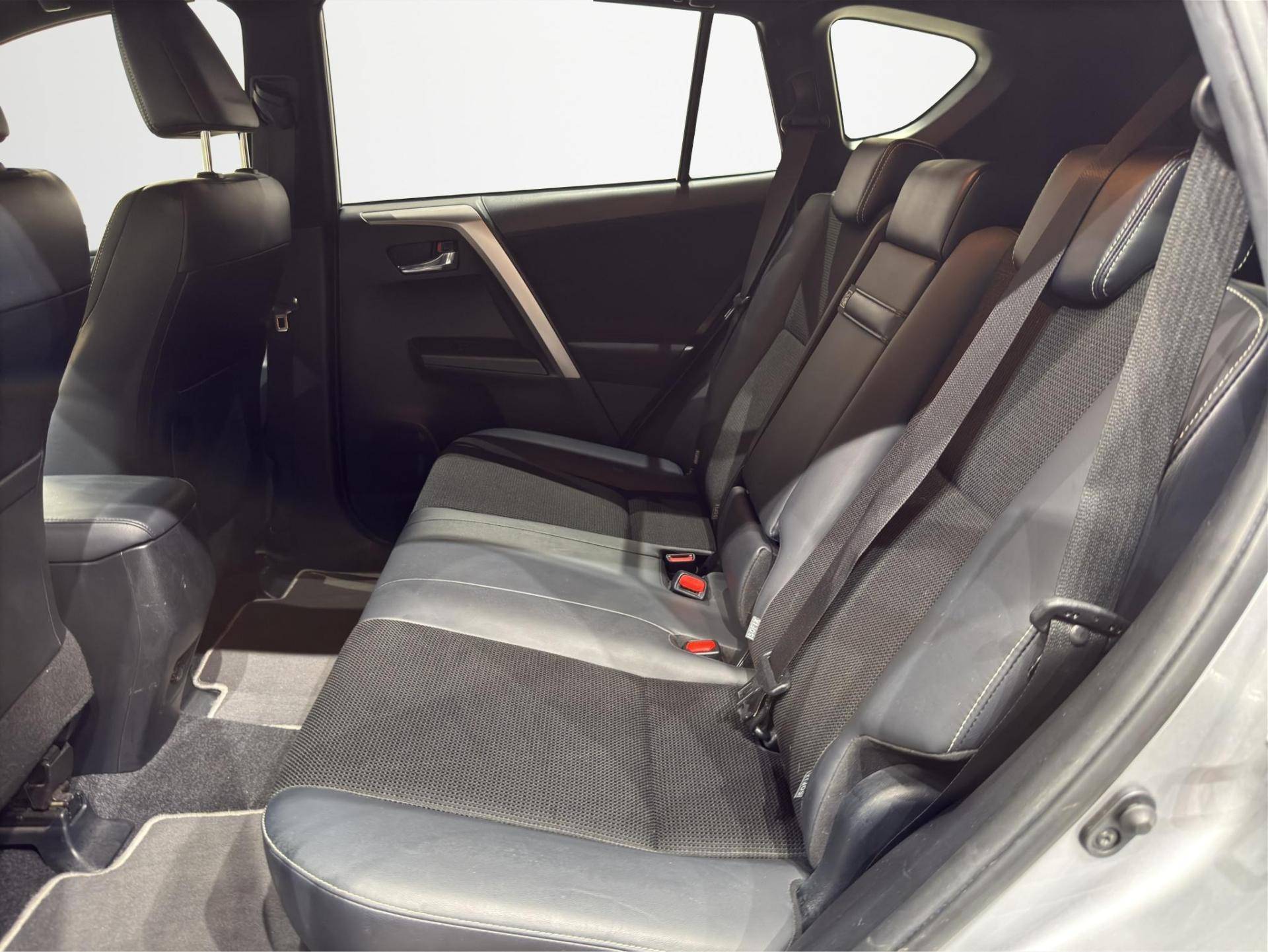 Auto Venduta - TOYOTA Rav4 Rav4 2.5 vvt-i h Exclusive 2wd e-cvt usata in pronta consegna - Brandini
