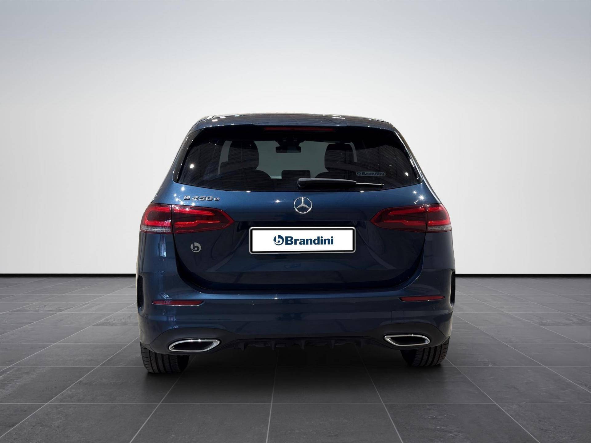 MERCEDES Classe B B 250 e plug-in hybrid(e-eq-power) Premium auto usata in pronta consegna - Brandini