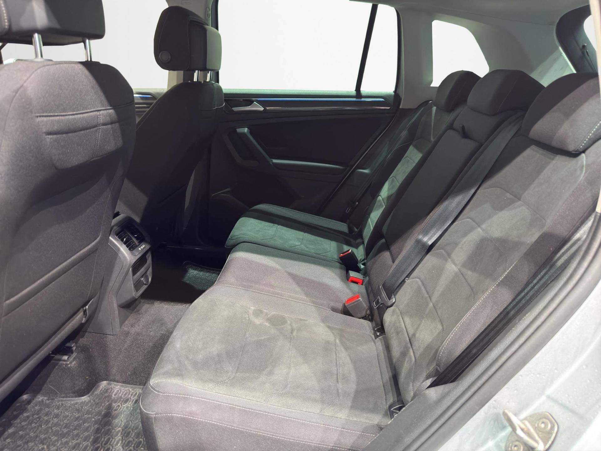 VOLKSWAGEN Tiguan Tiguan 2.0 tdi scr Elegance 4motion 150cv dsg usata in pronta consegna - Brandini