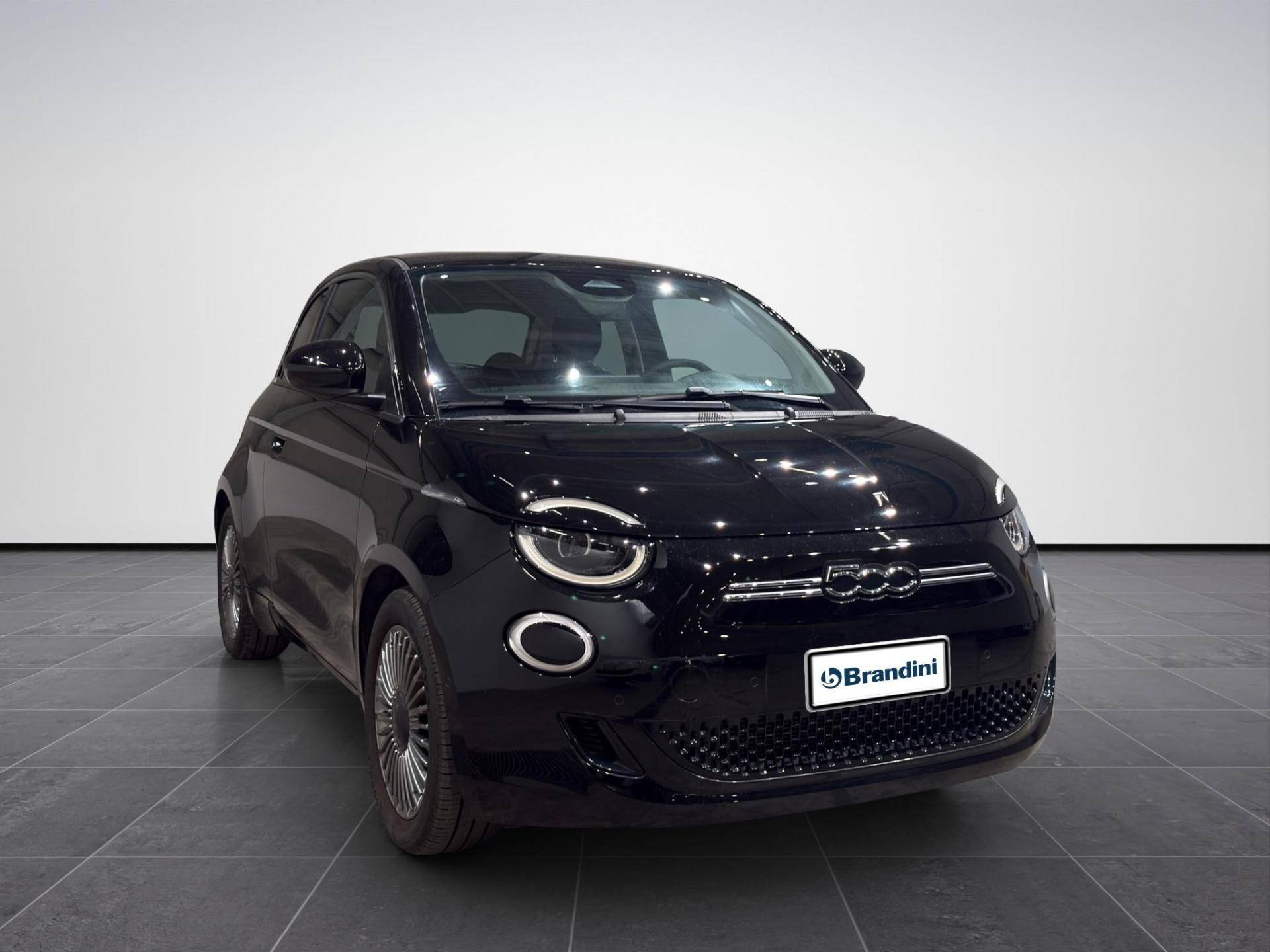 FIAT 500e 500e 3+1 42 kWh usata in pronta consegna - Brandini