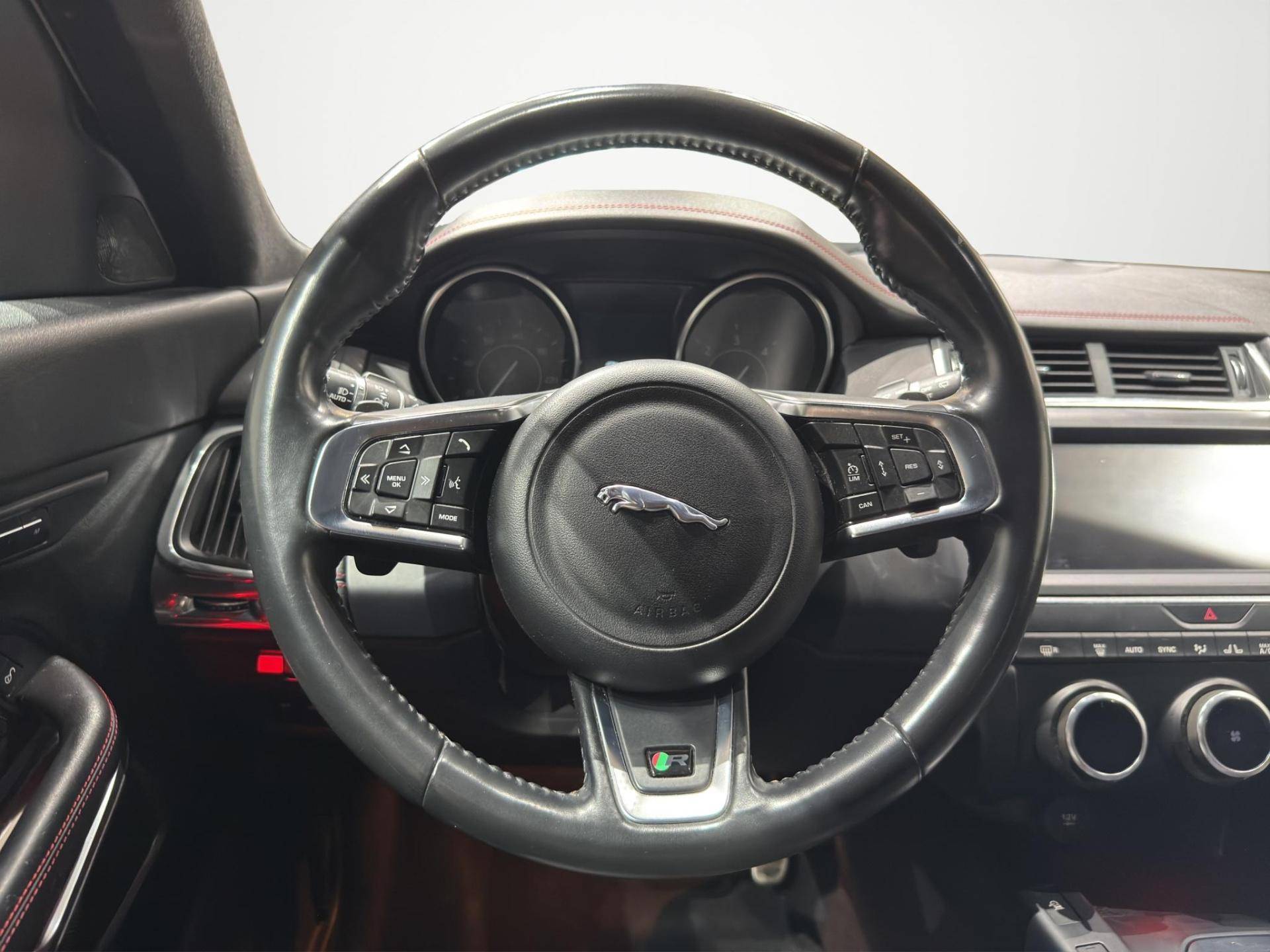 JAGUAR E-Pace E-Pace 2.0d i4 First Edition awd 180cv auto usata in pronta consegna - Brandini