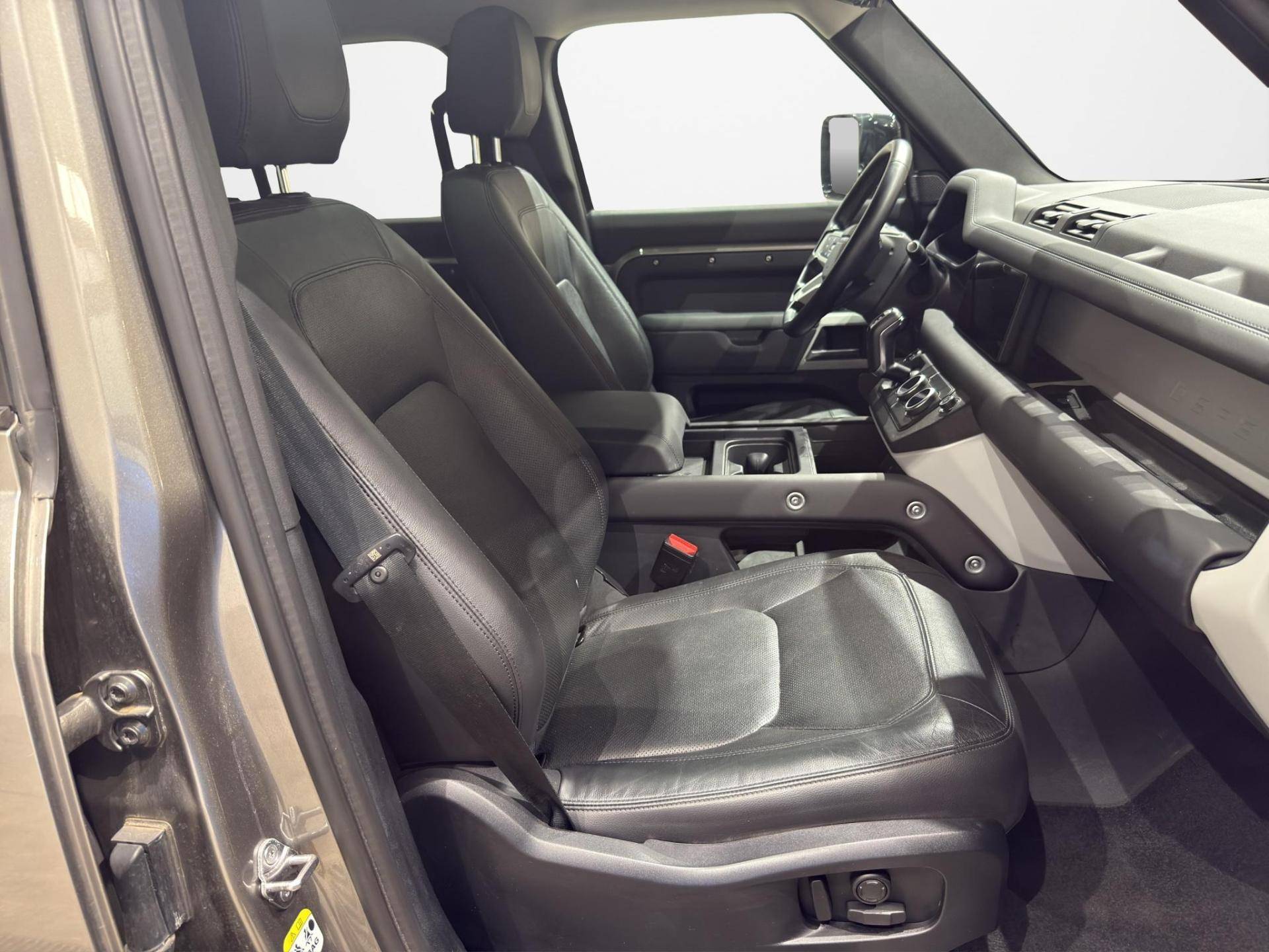 LAND ROVER Defender Defender 110 3.0d i6 mhev XS Edition awd 250cv auto usata in pronta consegna - Brandini