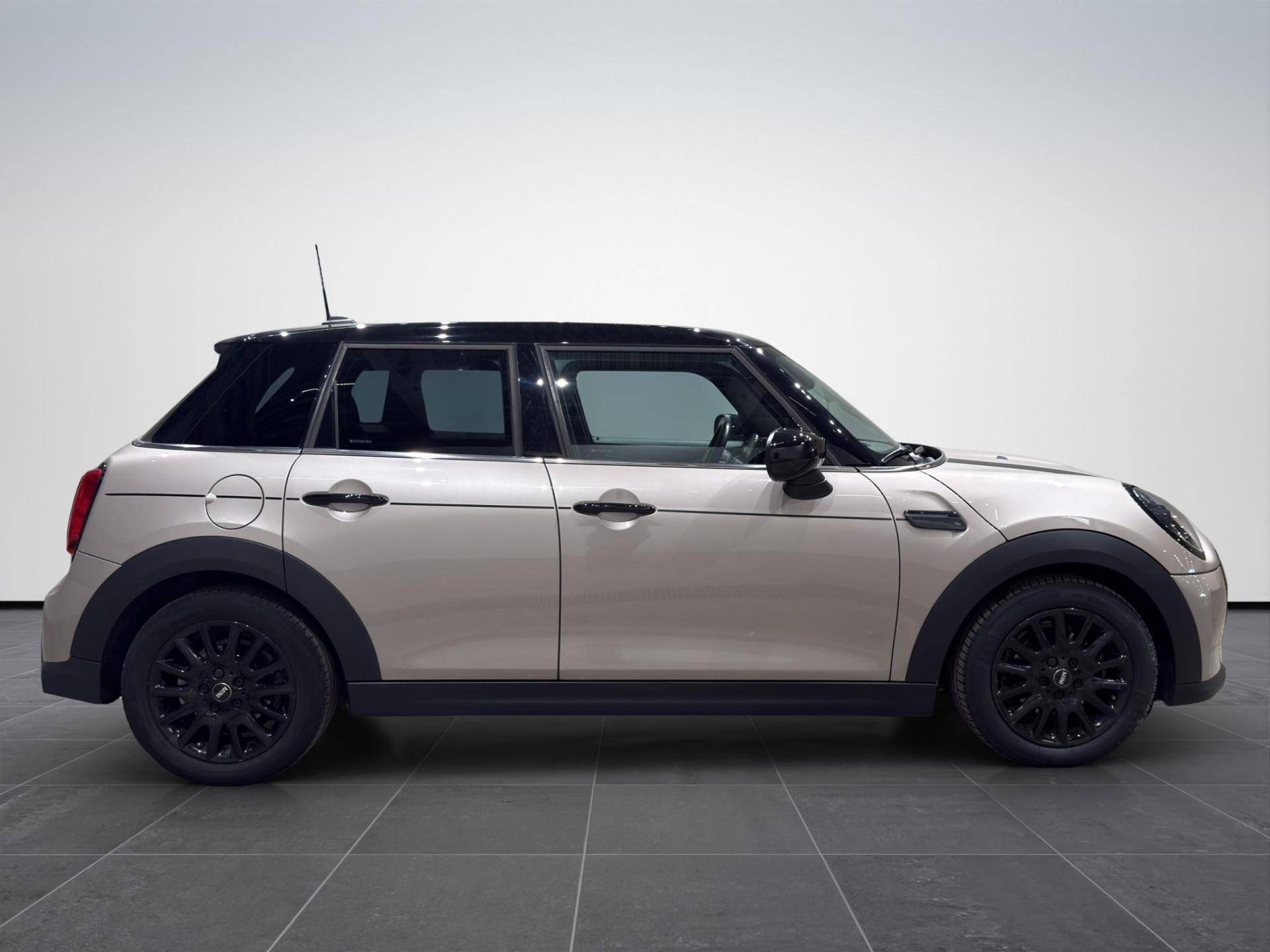 MINI Mini Mini 5p 1.5 Cooper Classic auto usata in pronta consegna - Brandini