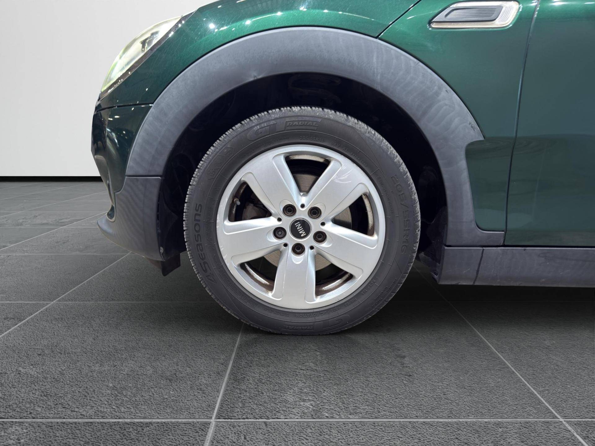 MINI Mini Mini Clubman 1.5 One D Hype auto usata in pronta consegna - Brandini