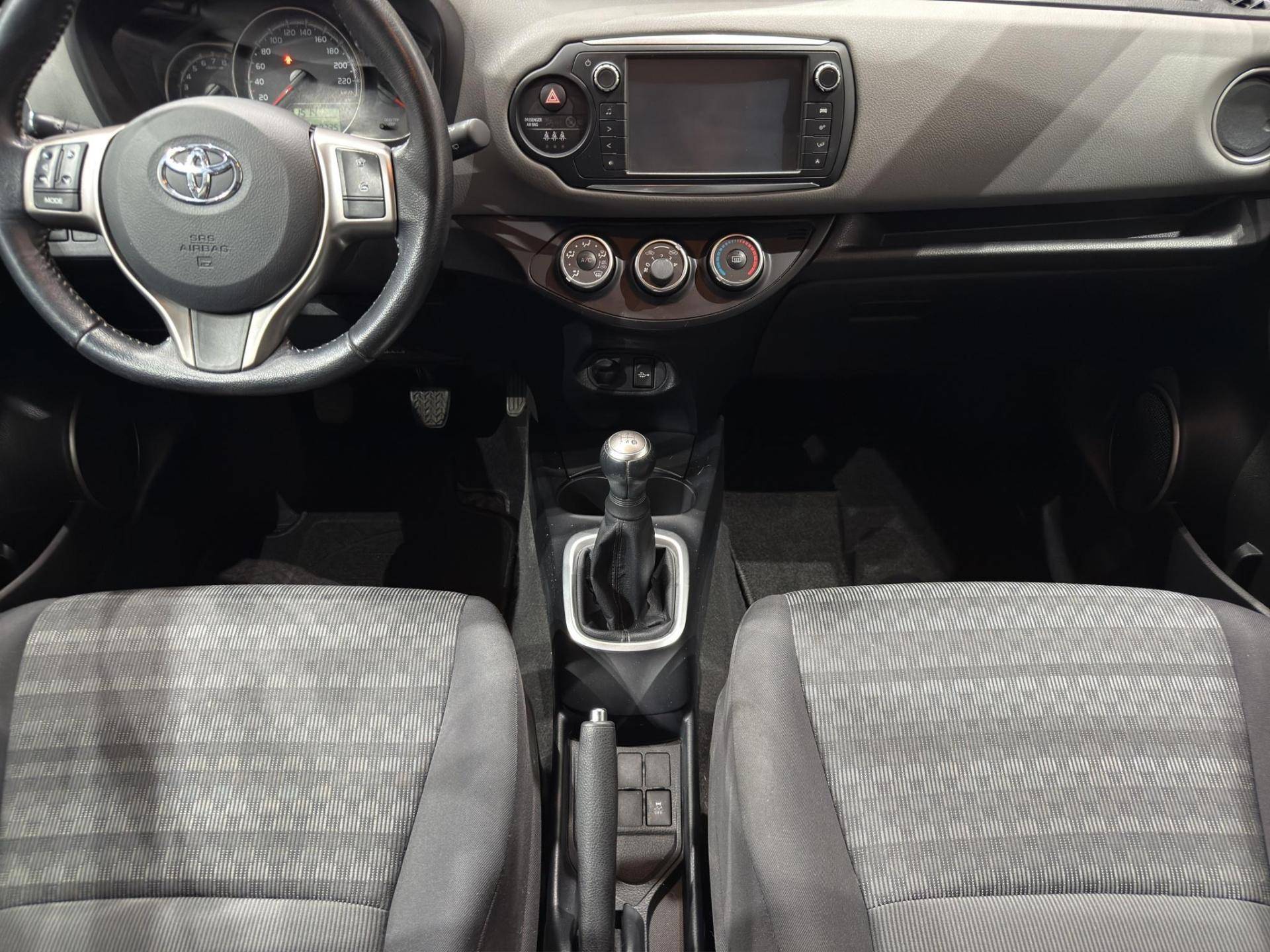Auto Venduta - TOYOTA Yaris Yaris 1.0 Active 5p my16 usata in pronta consegna - Brandini