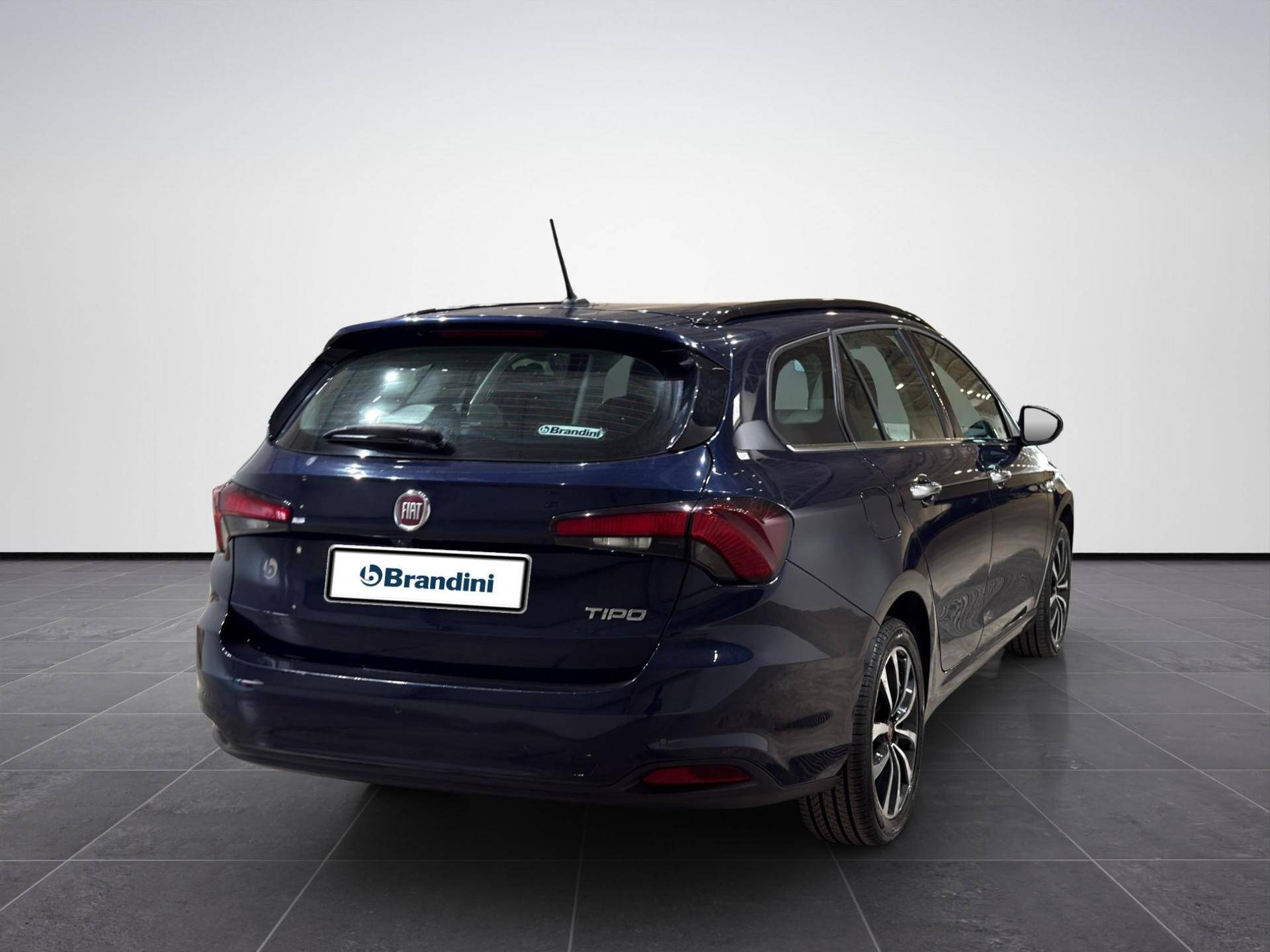 Auto Venduta - FIAT Tipo Tipo SW 1.6 mjt Lounge s&s 120cv my19 usata in pronta consegna - Brandini