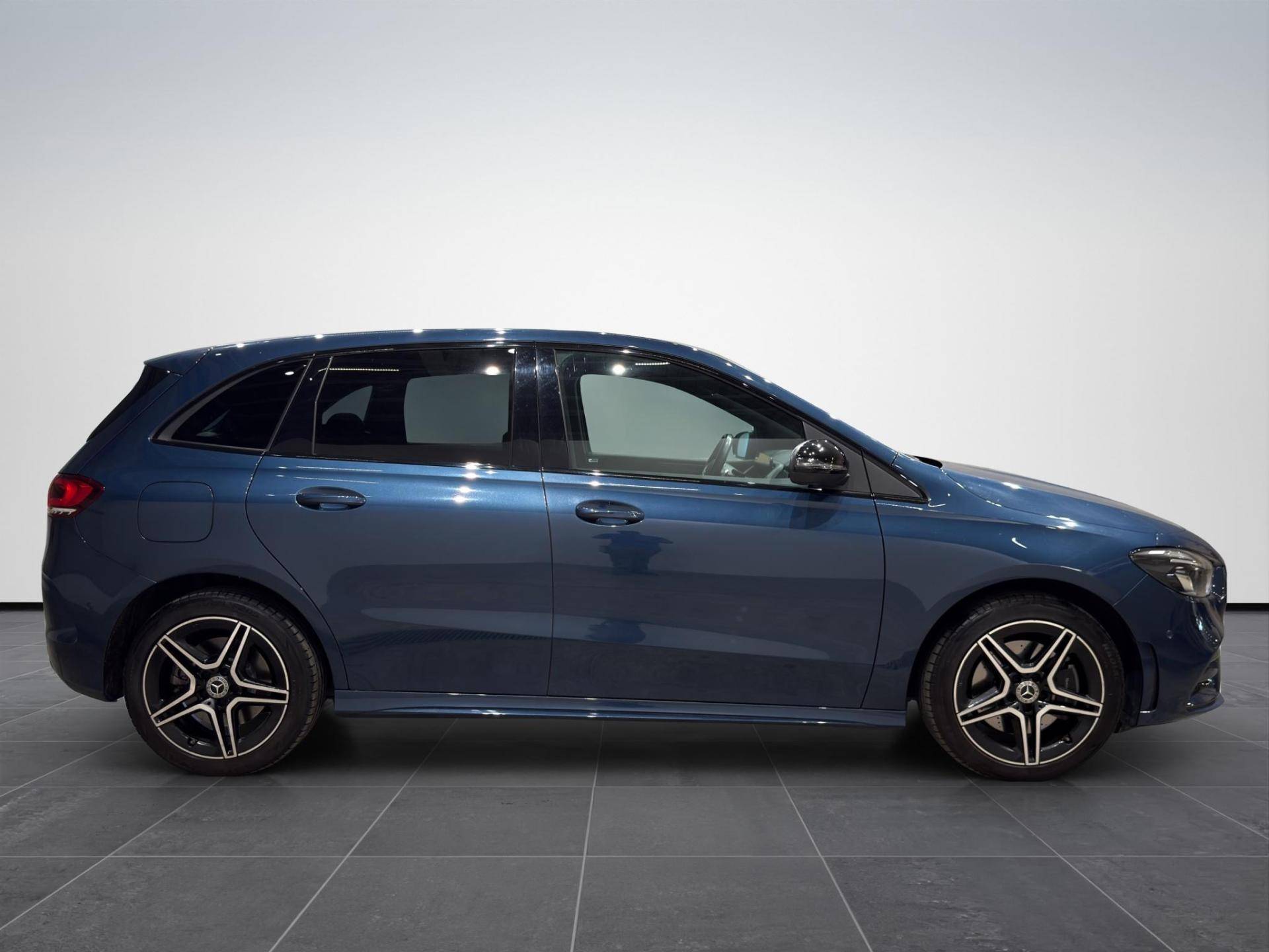 MERCEDES Classe B B 250 e plug-in hybrid(e-eq-power) Premium auto usata in pronta consegna - Brandini