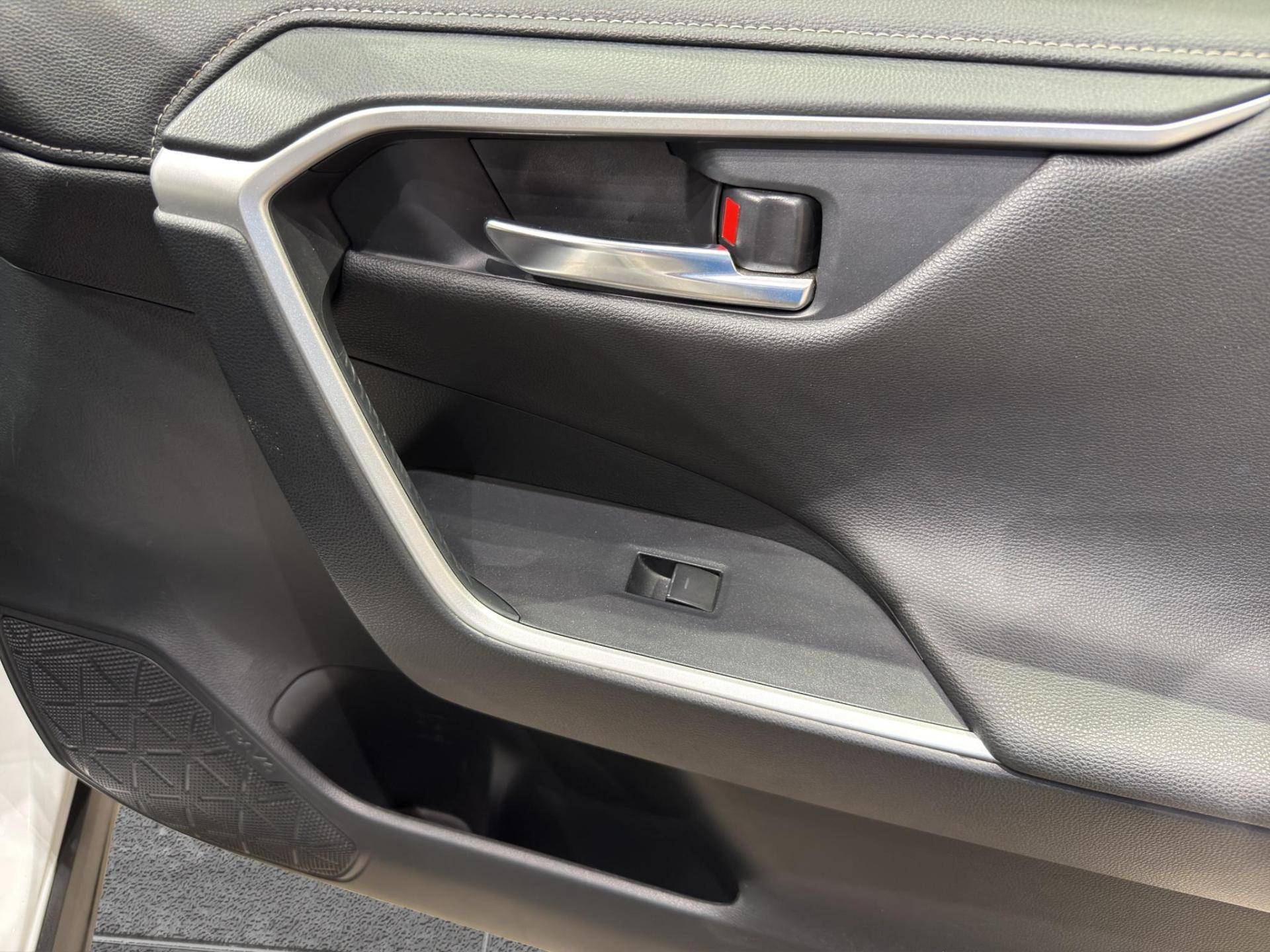 TOYOTA Rav4 Rav4 2.5 vvt-ie hybrid Active 2wd e-cvt usata in pronta consegna - Brandini