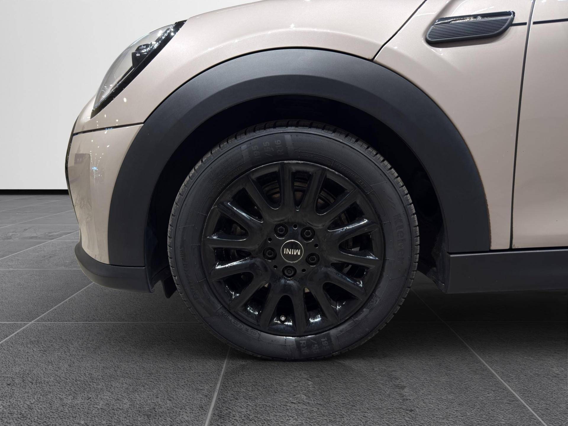 MINI Mini Mini 5p 1.5 Cooper Classic auto usata in pronta consegna - Brandini