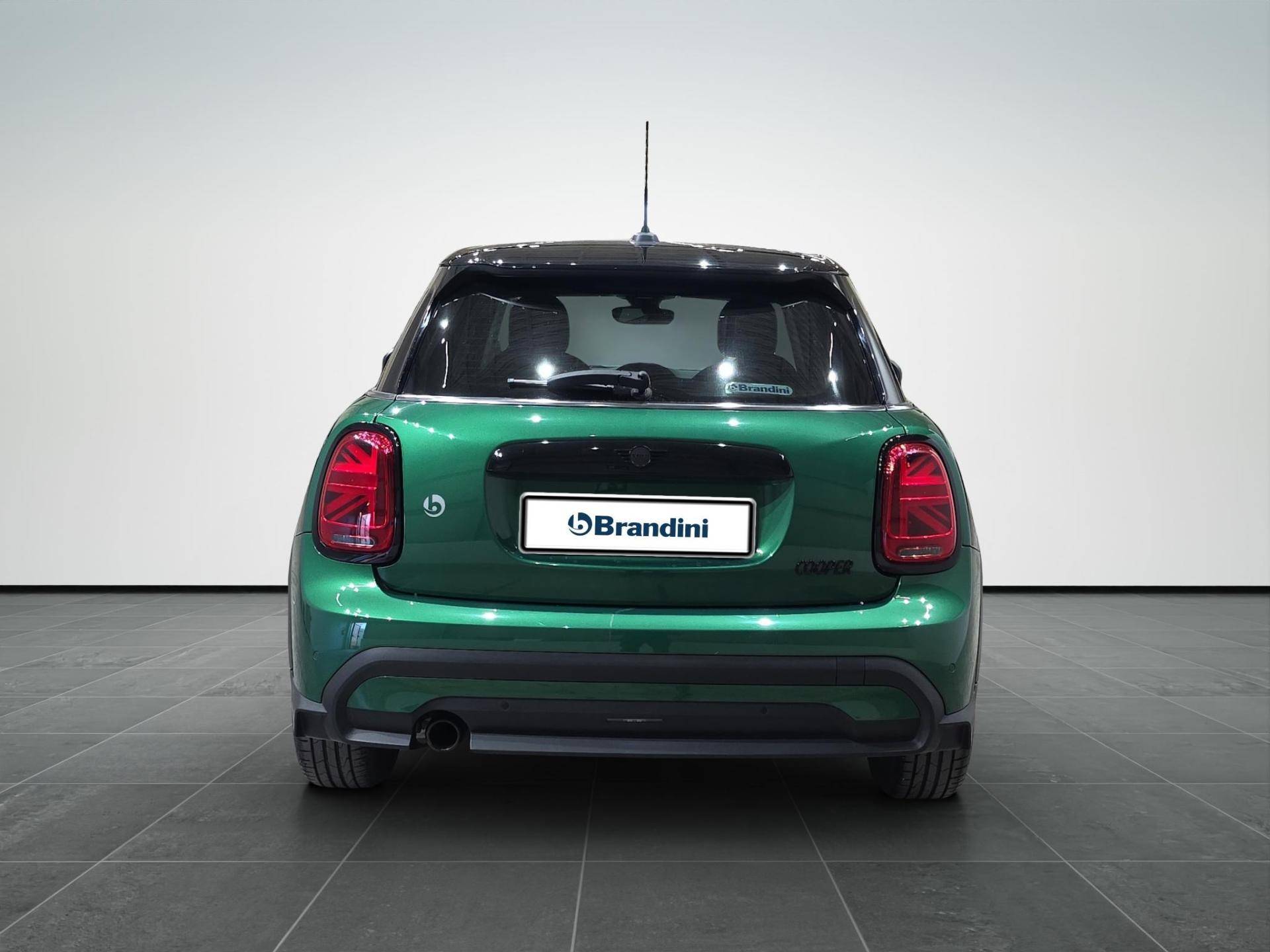 MINI Mini Mini 5p 1.5 Cooper Classic auto usata in pronta consegna - Brandini