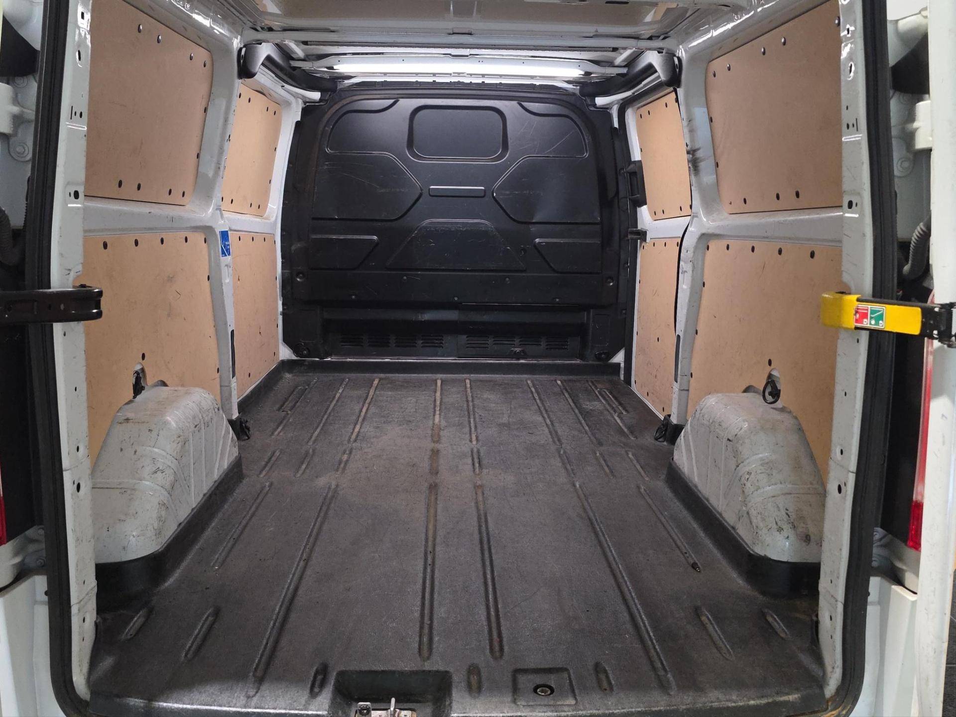 FORD Transit Custom I transit custom 300 2.0 tdci 130cv Trend L2H1 E6.2 usata in pronta consegna - Brandini