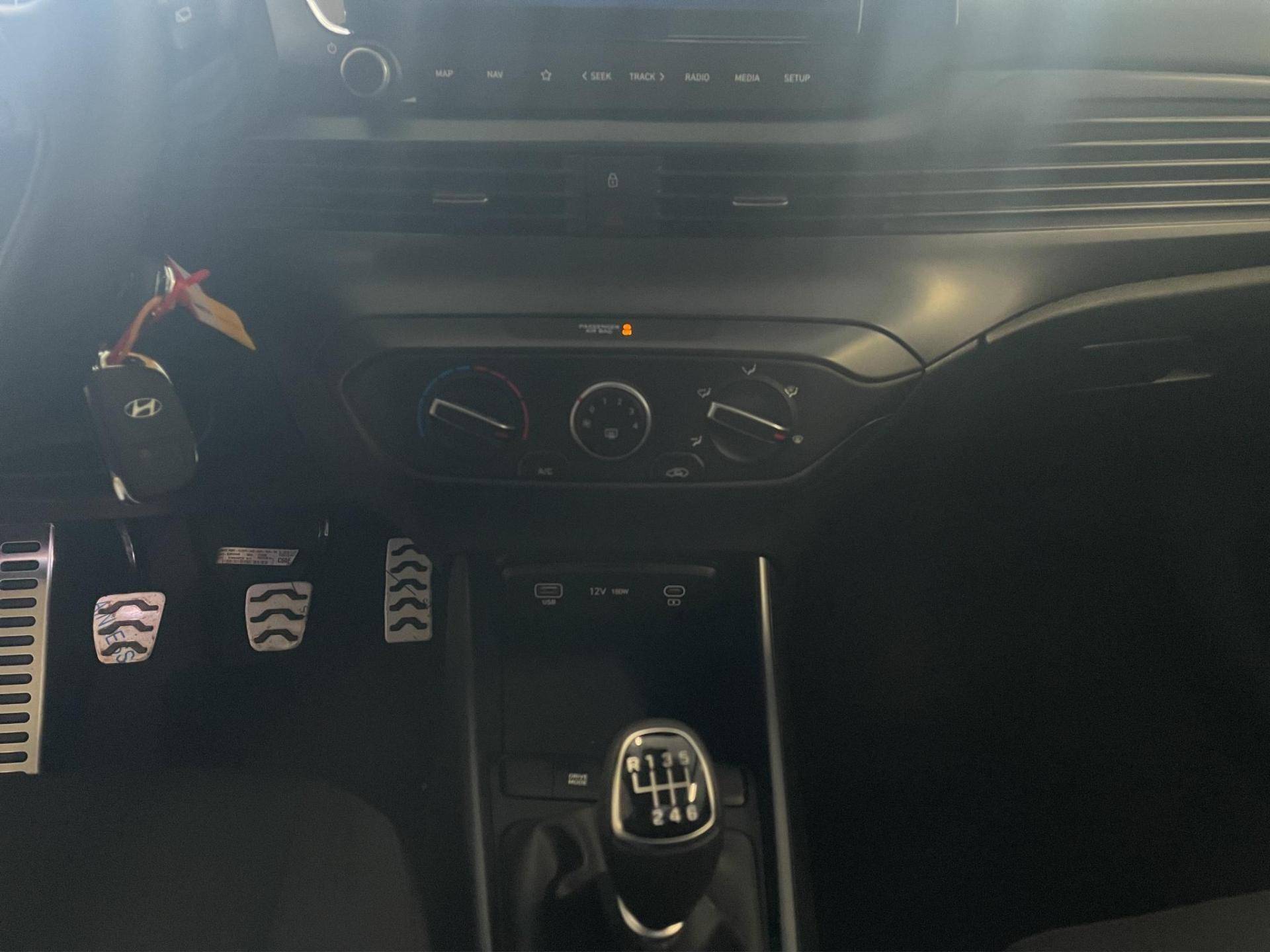 HYUNDAI Bayon Bayon 1.0 t-gdi Business 90cv mt usata in pronta consegna - Brandini