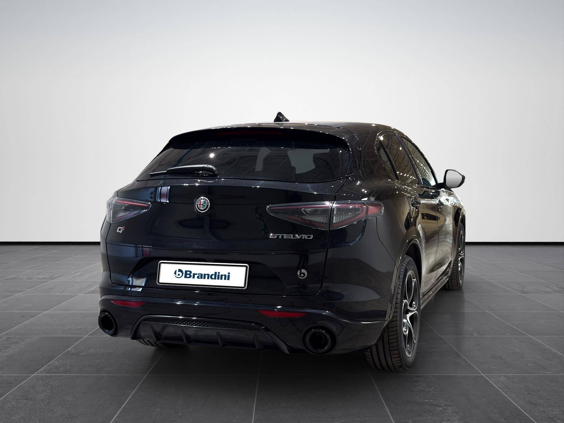 Auto Venduta - ALFA ROMEO Stelvio Stelvio 2.2 t Veloce Q4 210cv auto usata in pronta consegna - Brandini