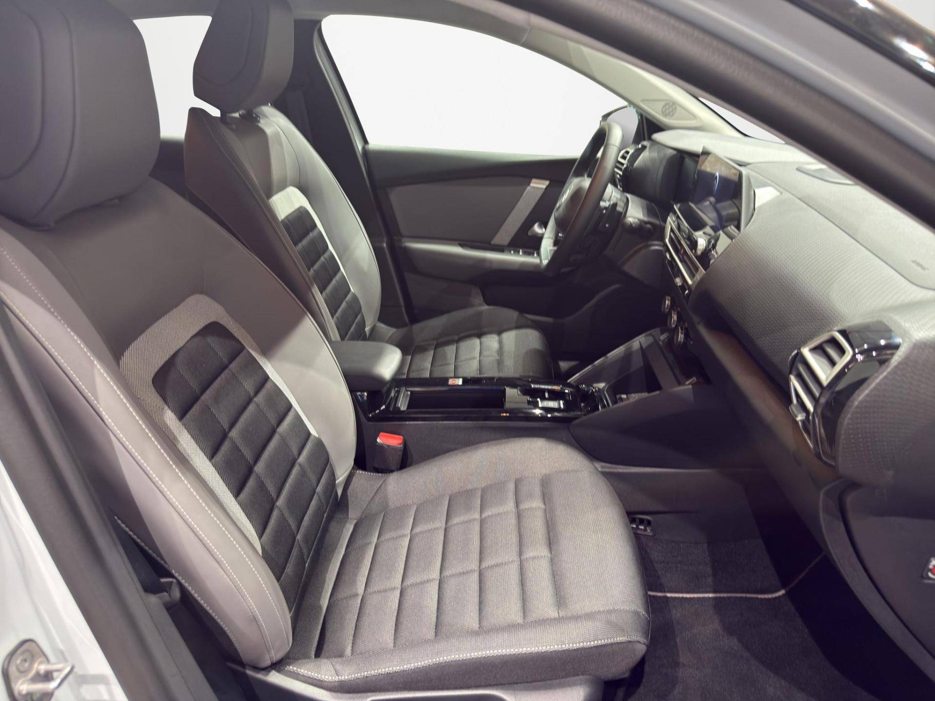 CITROEN C4  hybrid 145 cv  automatico  - collection usata in pronta consegna - Brandini