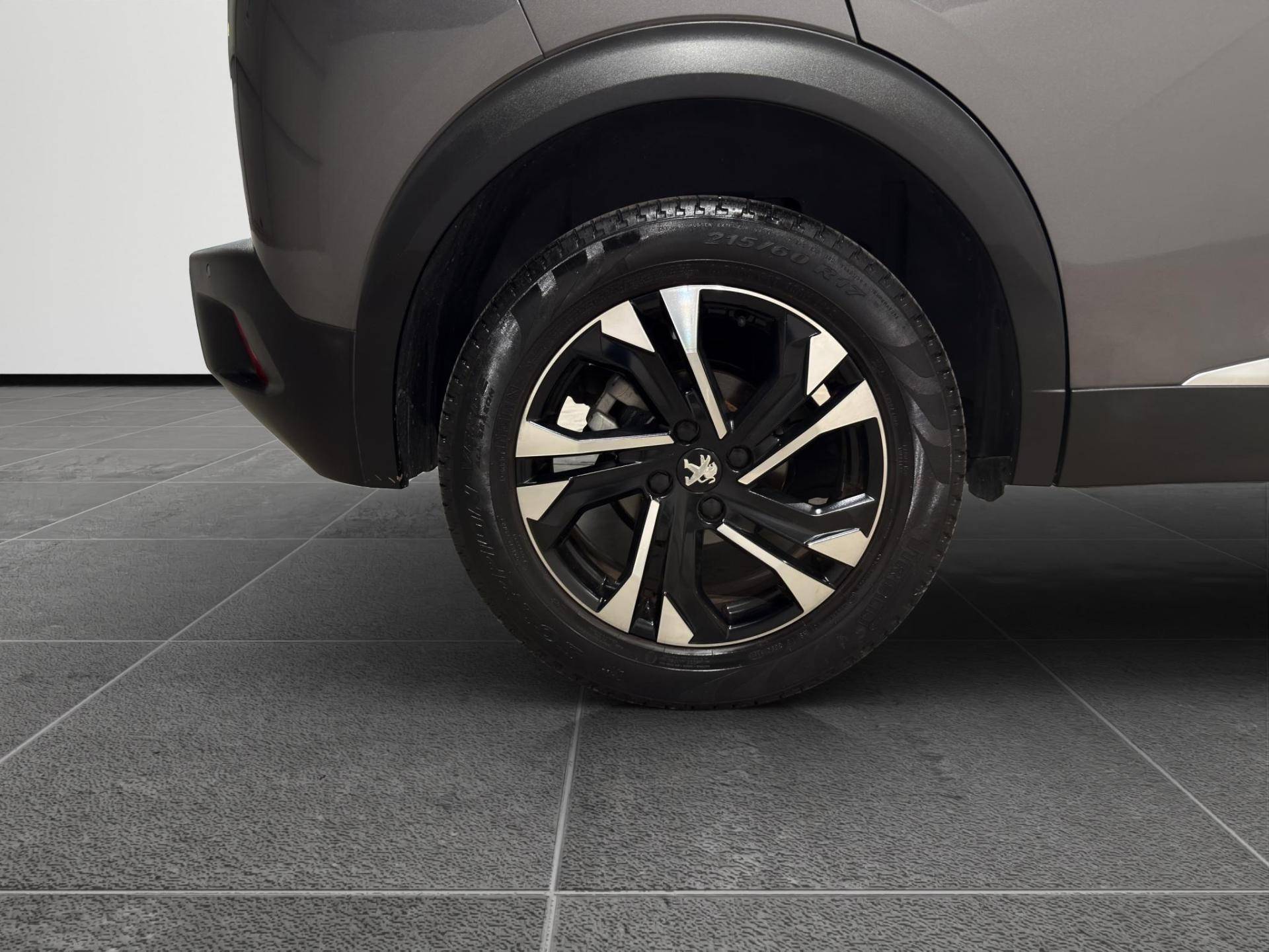 PEUGEOT 2008 2008 1.5 bluehdi Allure Navi Pack s&s 100cv usata in pronta consegna - Brandini