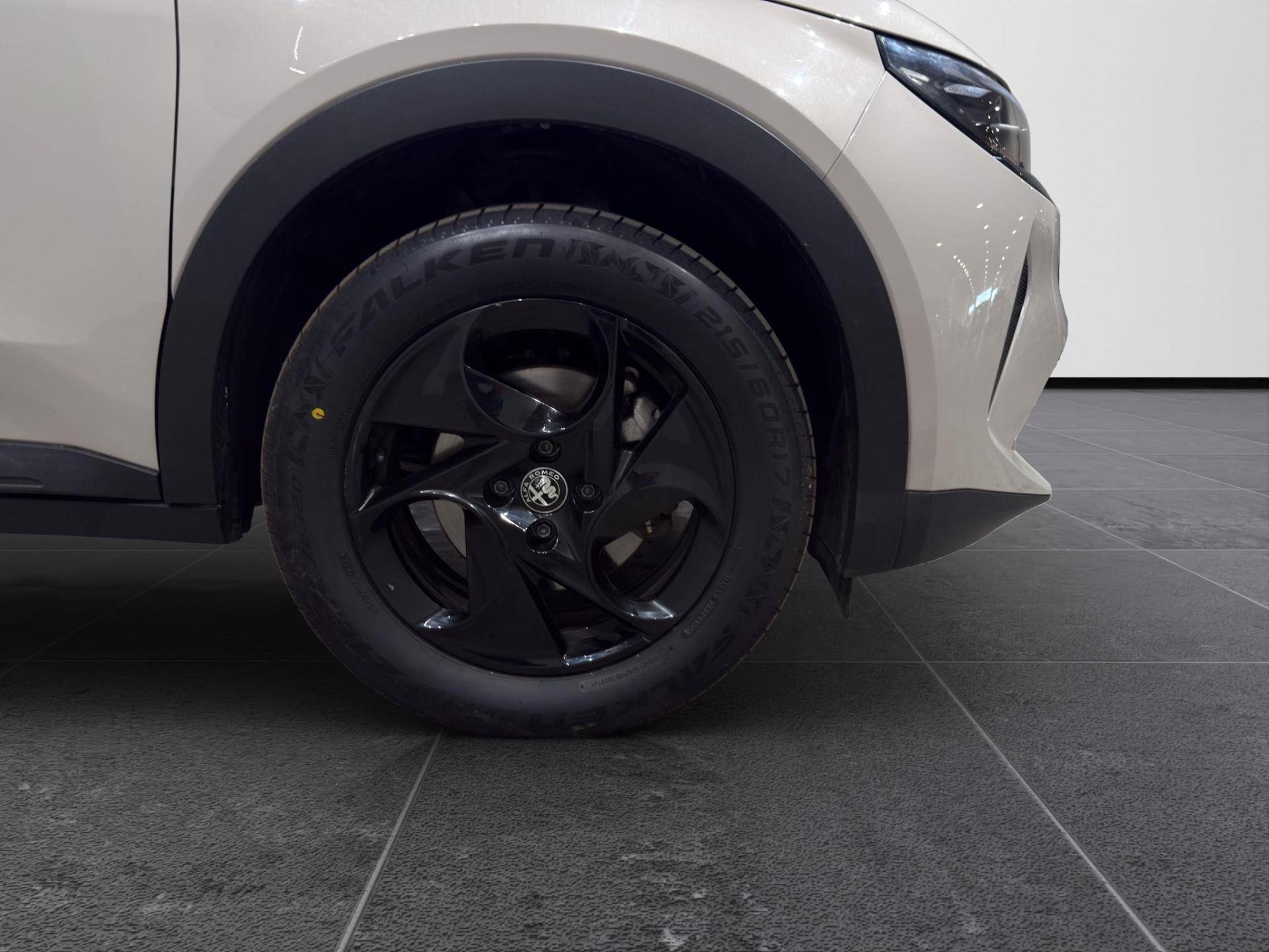 Auto Venduta - ALFA ROMEO Junior Junior 1.2 ibrida 136cv edct6 usata in pronta consegna - Brandini