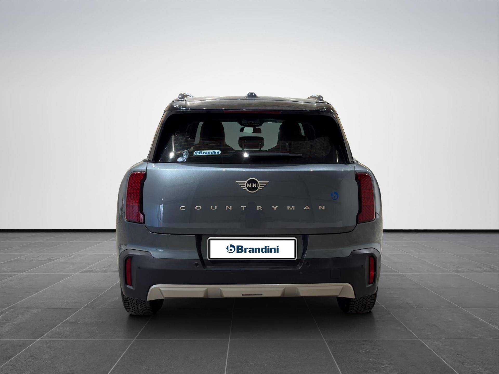 Auto Venduta - MINI Mini Countryman Mini Countryman 1.5 48V C Favoured auto usata in pronta consegna - Brandini