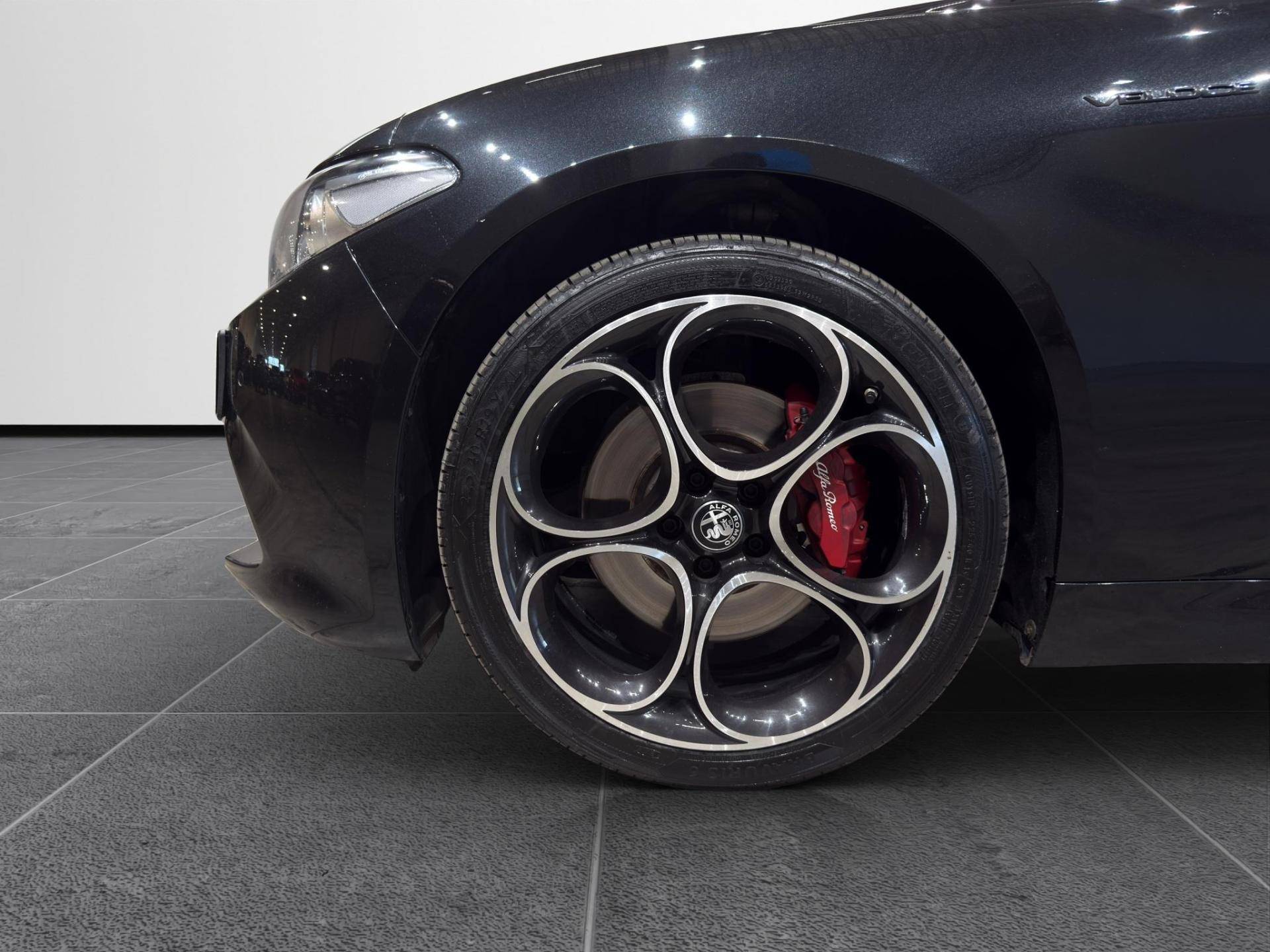 ALFA ROMEO GIULIA Giulia 2.2 t Veloce First edition Q4 210 cv auto usata in pronta consegna - Brandini