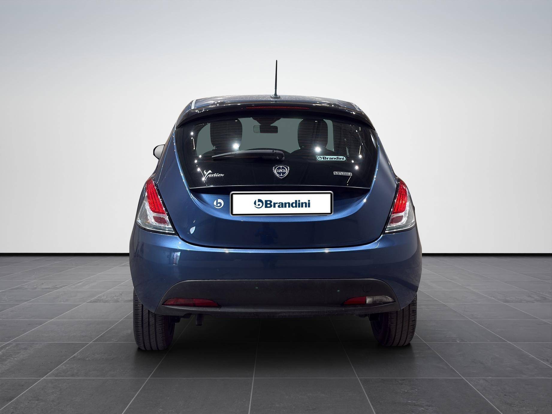 Auto Venduta - LANCIA Ypsilon Ypsilon 1.0 hybrid Silver s&s 70cv usata in pronta consegna - Brandini