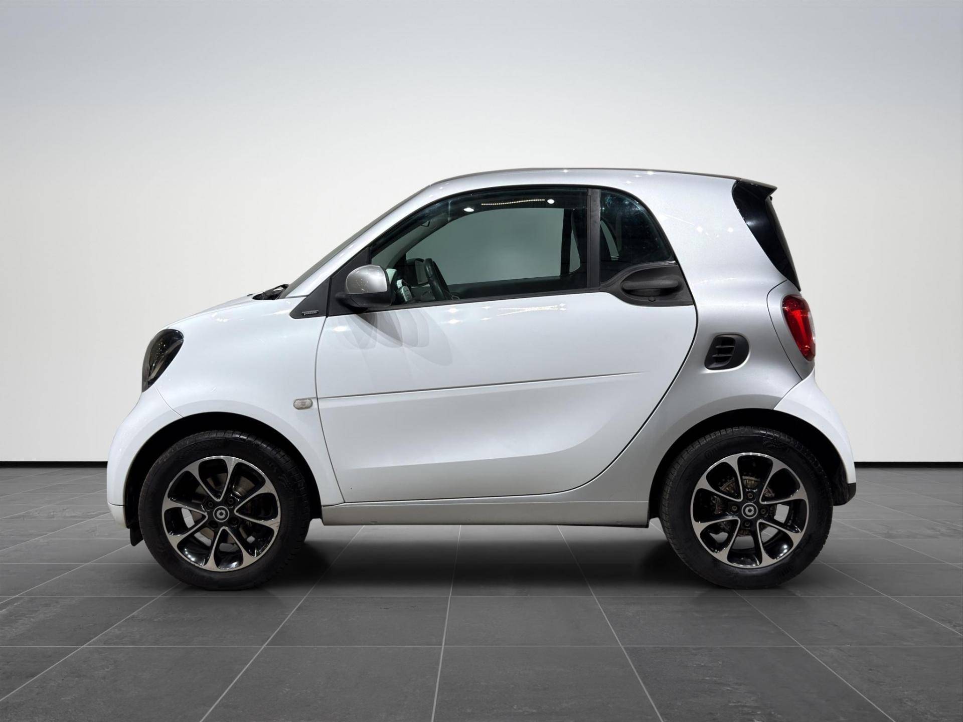 SMART Fortwo Fortwo 1.0 Passion 71cv twinamic usata in pronta consegna - Brandini