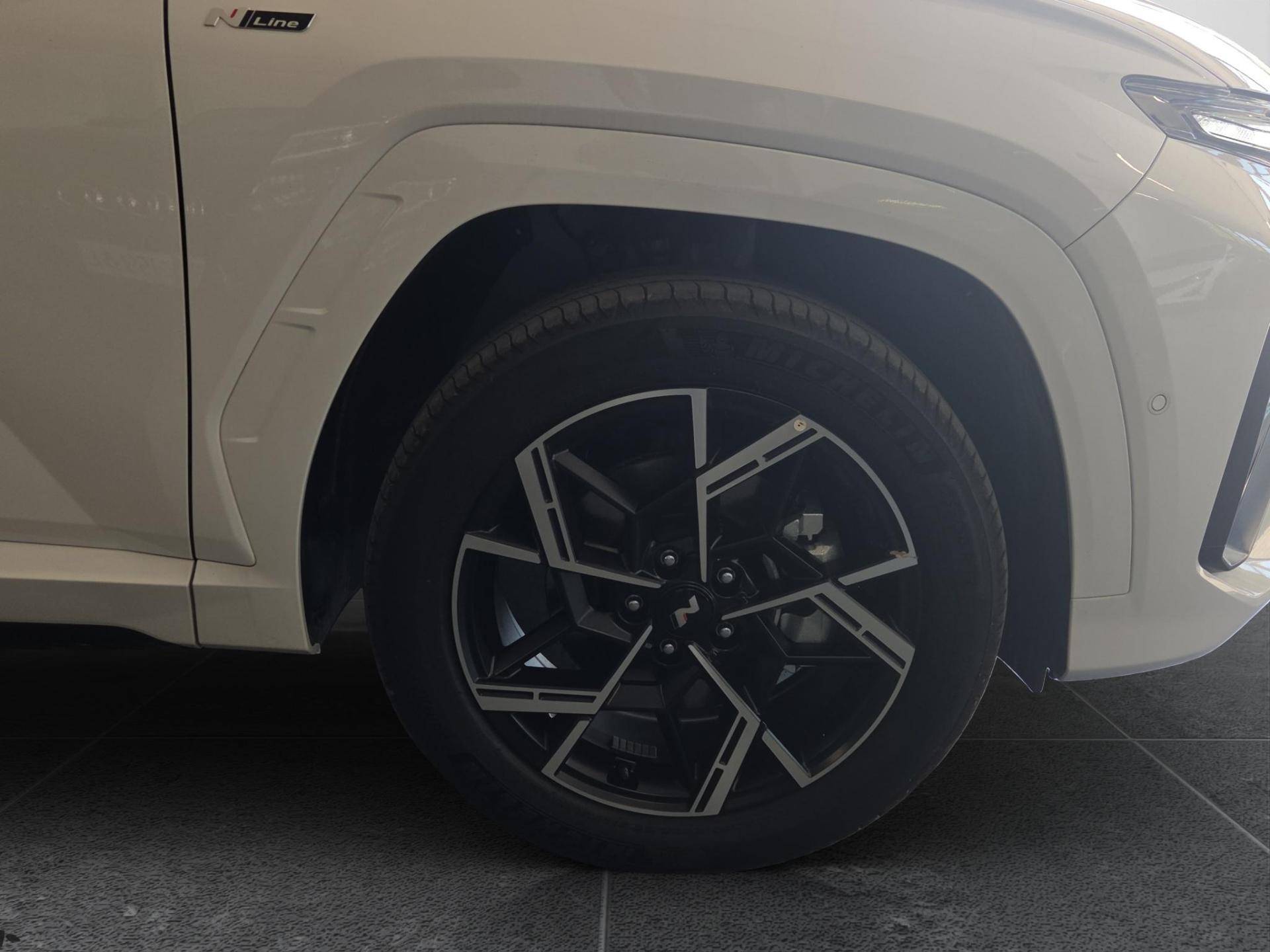 HYUNDAI Tucson Tucson 1.6 hev NLine Deluxe Pack 2wd 239cv auto usata in pronta consegna - Brandini
