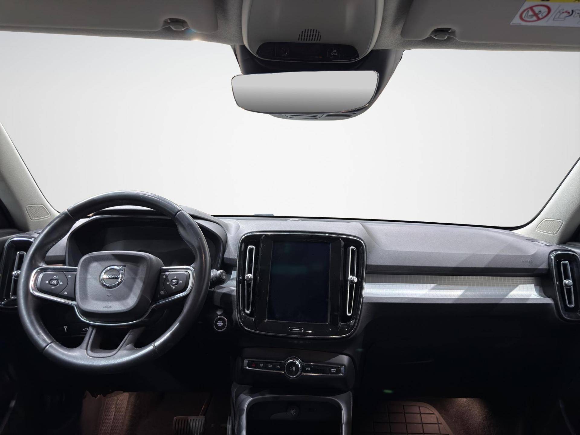 VOLVO XC40 XC40 2.0 d3 Momentum awd geartronic usata in pronta consegna - Brandini