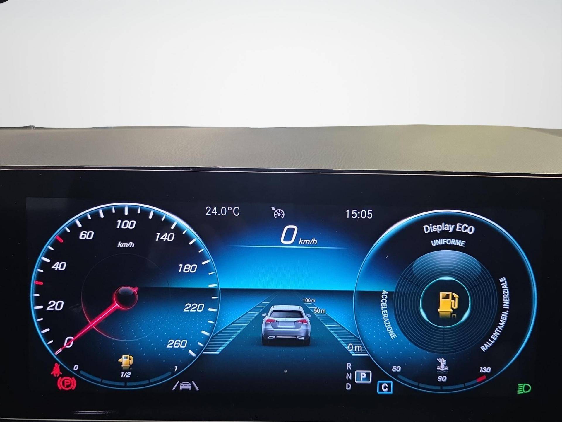 Auto Venduta - MERCEDES GLA GLA 200 d Sport auto usata in pronta consegna - Brandini
