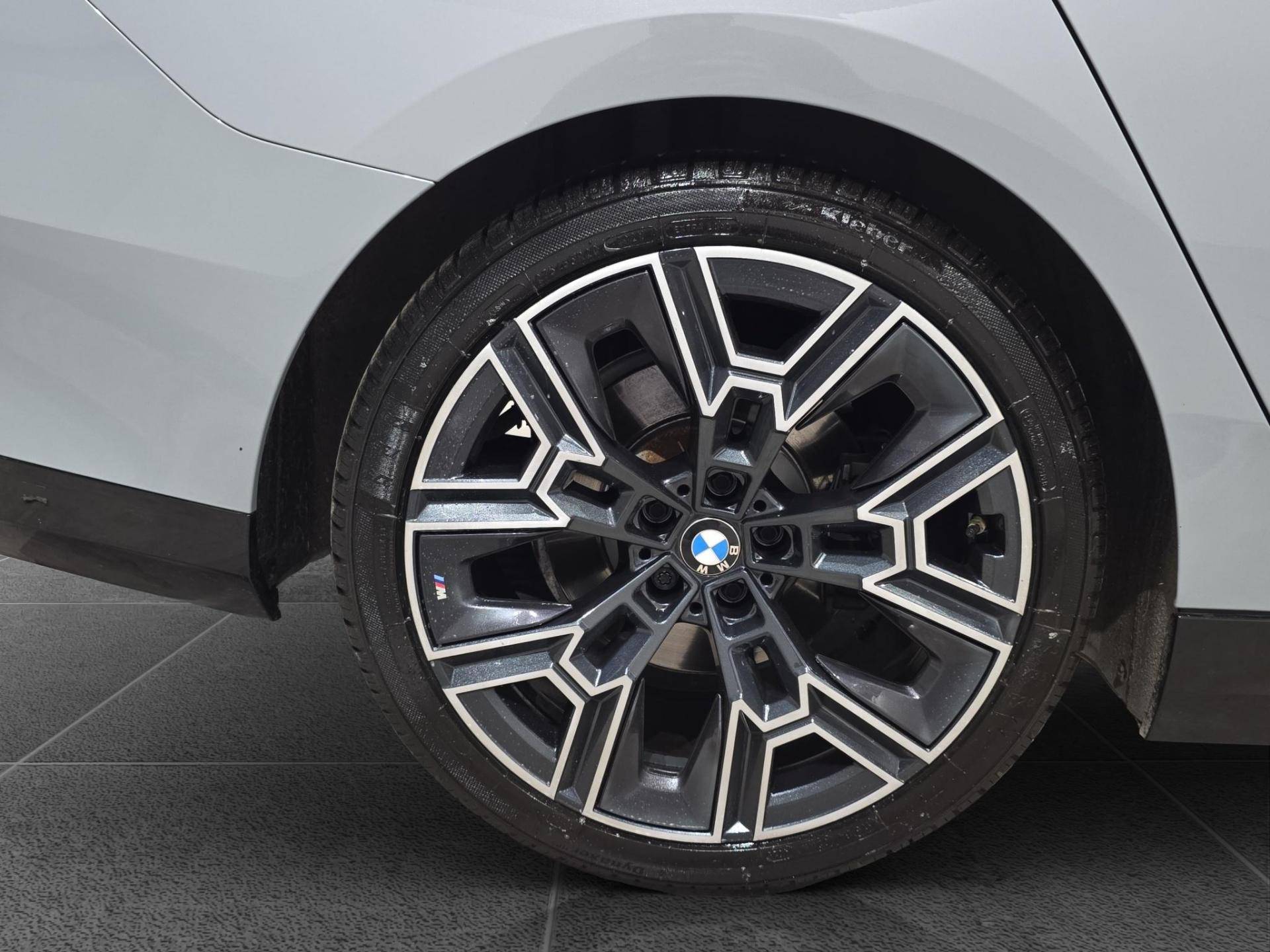 Auto Venduta - BMW Serie 5 Berlina 520d 48V xdrive M Sport auto usata in pronta consegna - Brandini