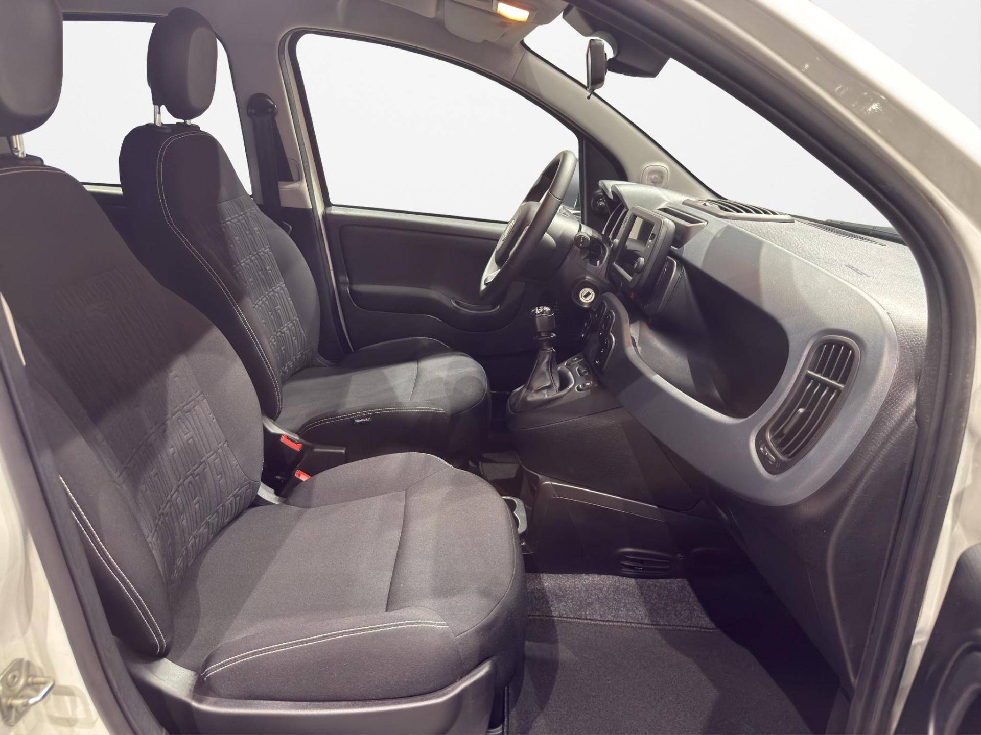 FIAT Panda Panda 1.0 firefly hybrid Cross s&s 70cv 5p.ti usata in pronta consegna - Brandini