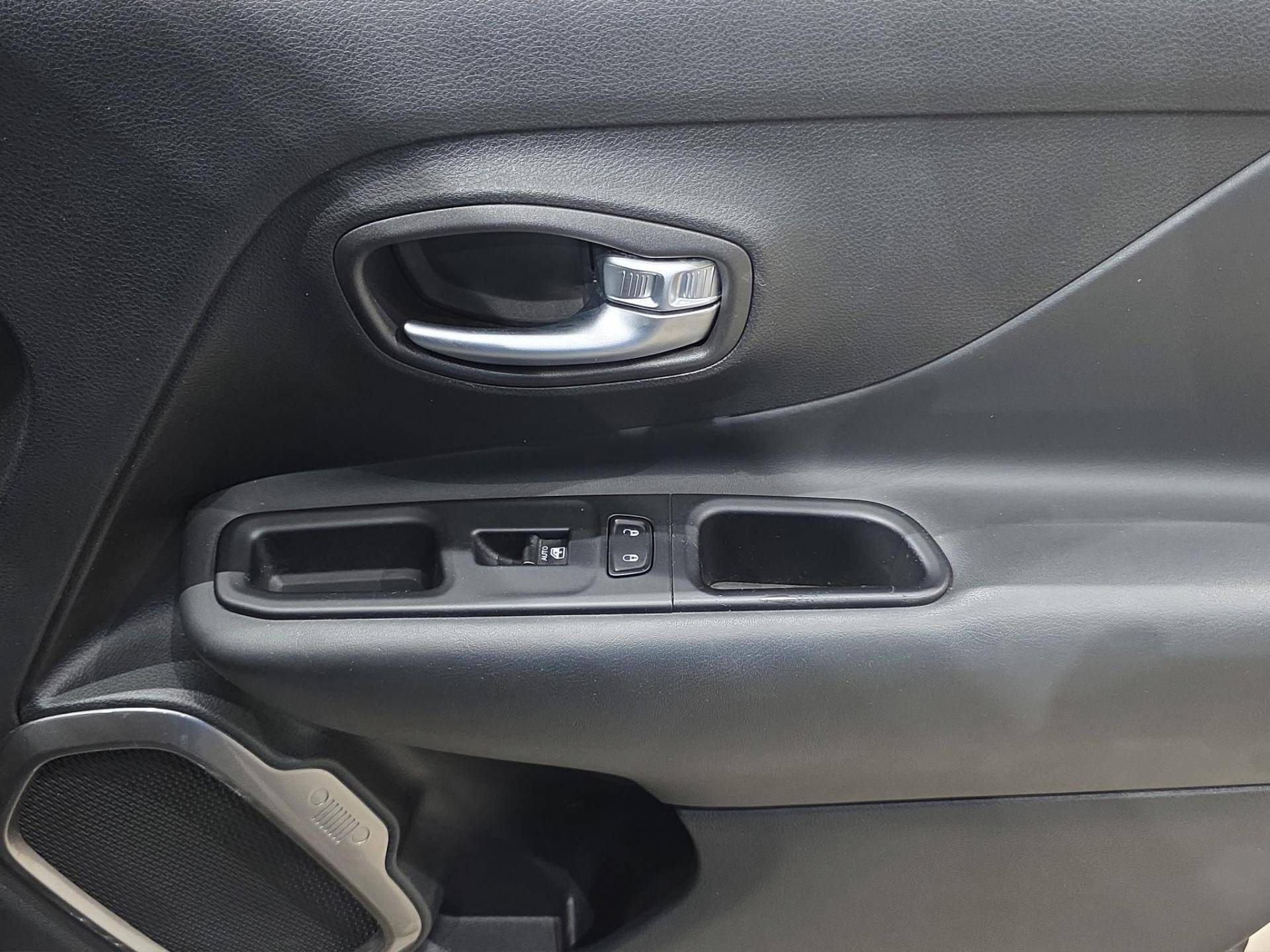 JEEP Renegade Renegade 1.6 mjt Limited 2wd 120cv ddct usata in pronta consegna - Brandini