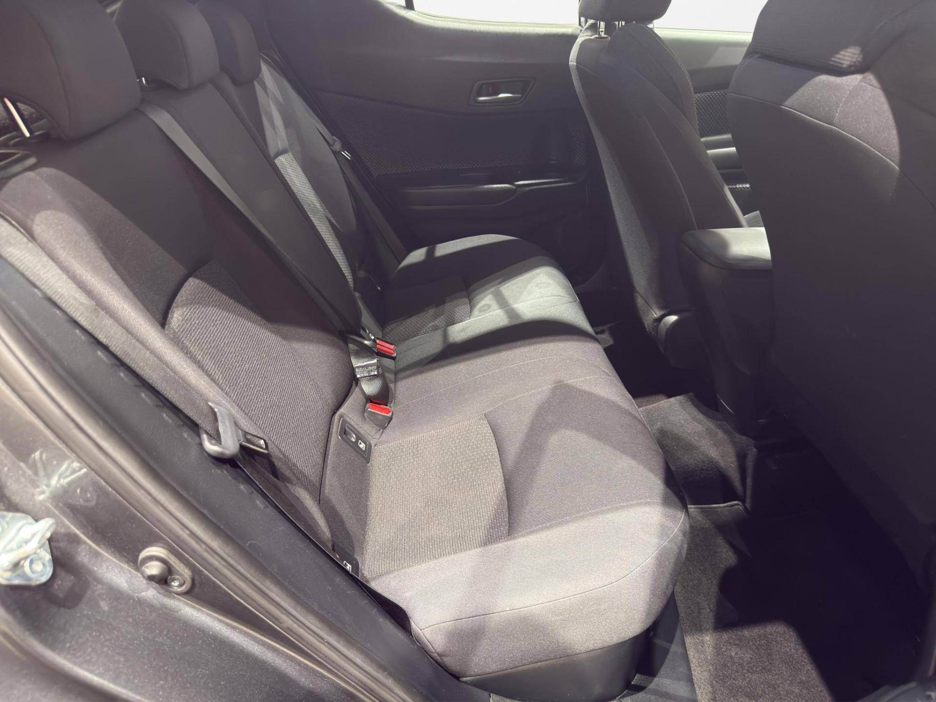 Auto Venduta - TOYOTA C-HR C-HR 1.8h Active 2wd e-cvt usata in pronta consegna - Brandini