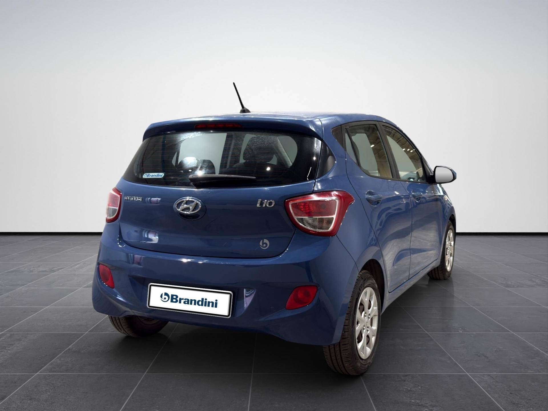 HYUNDAI I10 i10 1.0 Login E6 usata in pronta consegna - Brandini