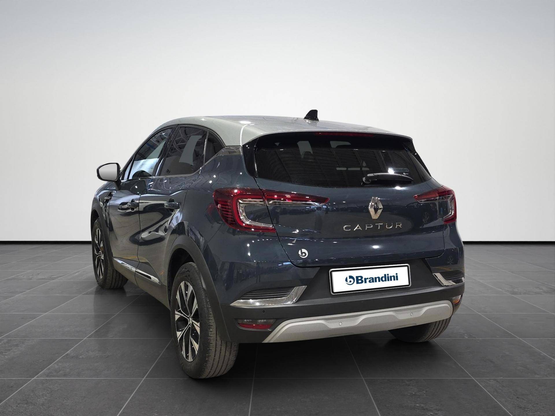 Auto Venduta - RENAULT Captur Captur 1.0 tce Techno 90cv usata in pronta consegna - Brandini