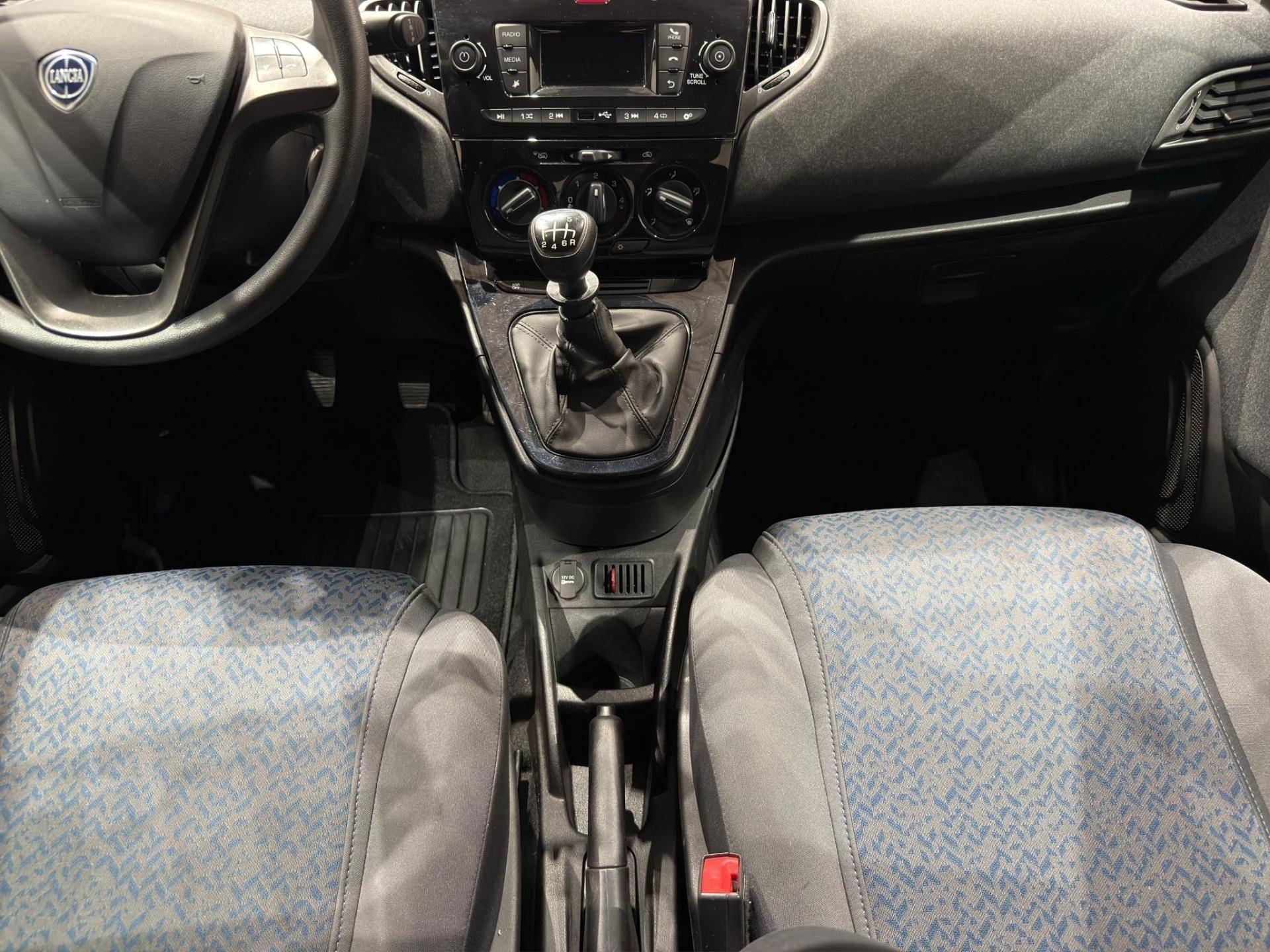 Auto Venduta - LANCIA Ypsilon Ypsilon 1.0 hybrid Silver s&s 70cv usata in pronta consegna - Brandini