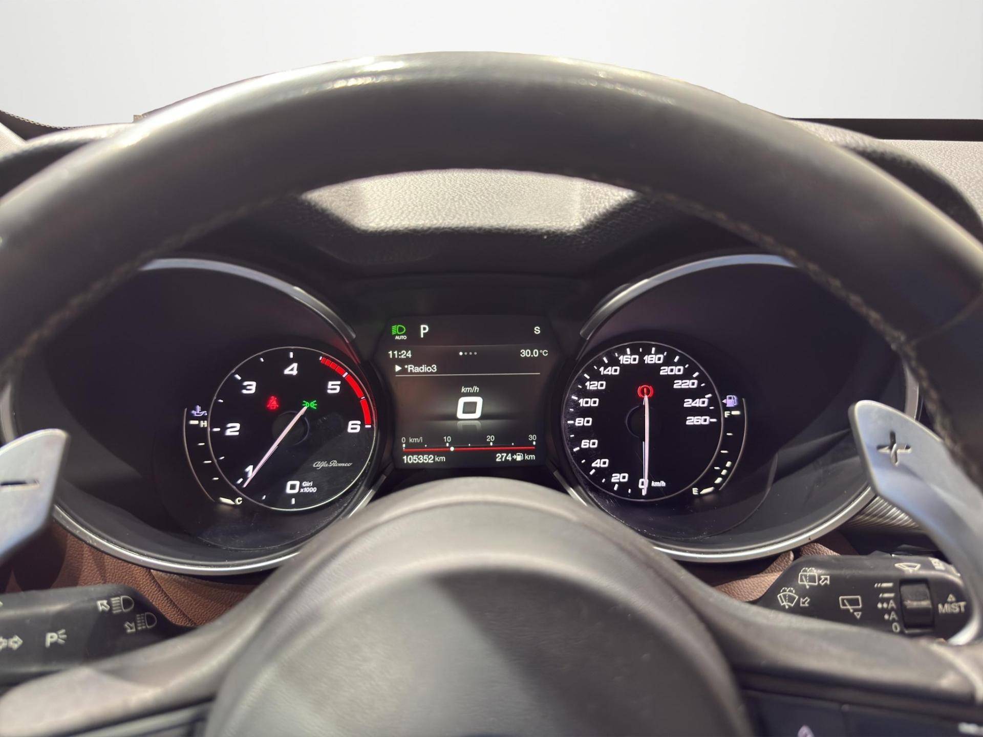 ALFA ROMEO Stelvio Stelvio 2.2 t Executive Q4 210cv auto usata in pronta consegna - Brandini