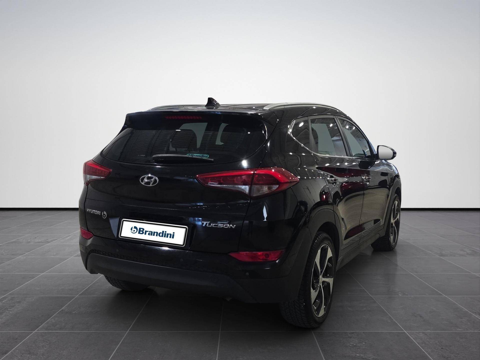 HYUNDAI Tucson Tucson 1.7 crdi Xpossible 2wd 141cv dct usata in pronta consegna - Brandini